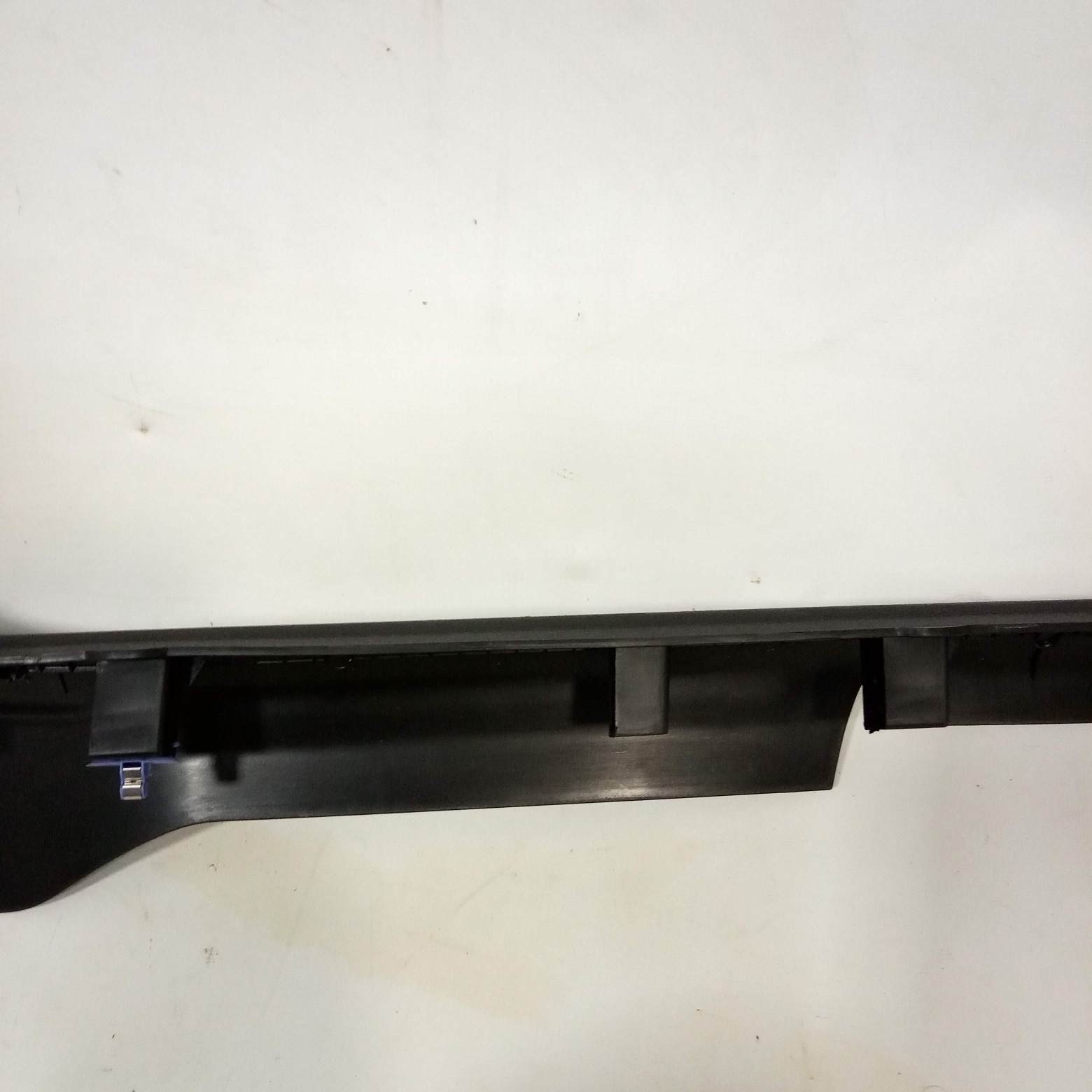 Soleira Dianteira Esquerda Original Onix Ltz 2018 52147303