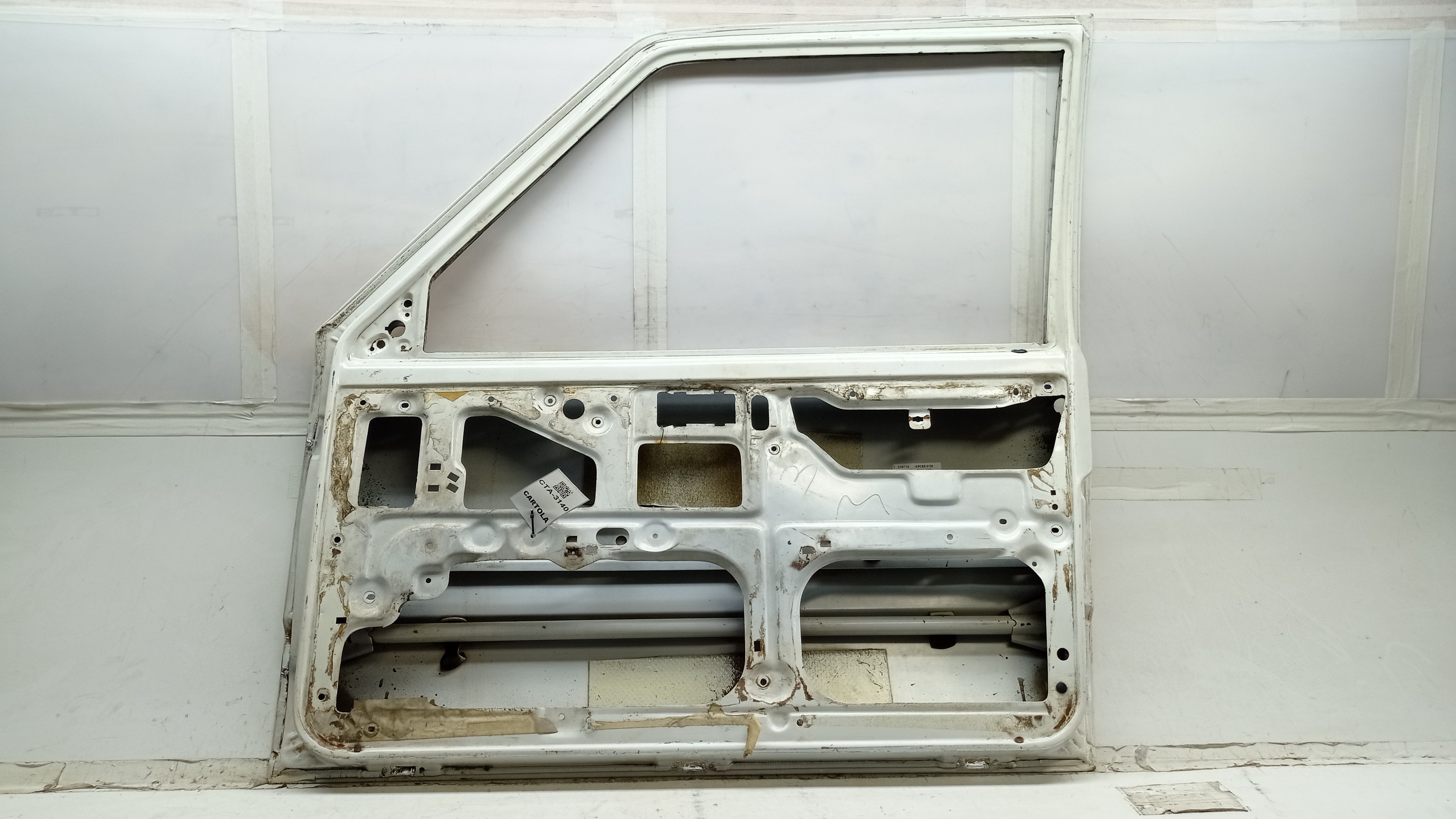 Porta Dianteira Direita Fiat Uno 1993 Para Recuperar 4