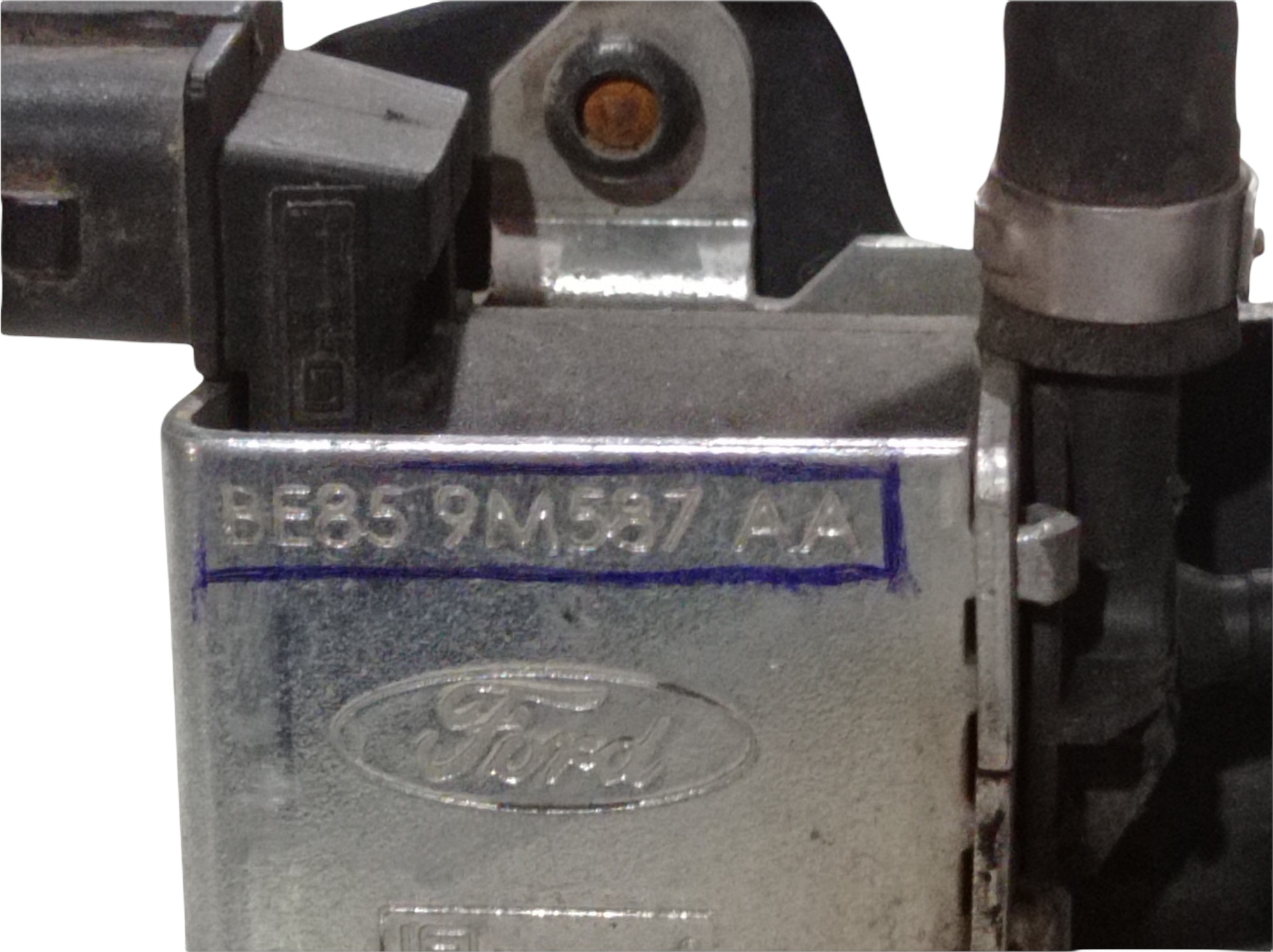 Valvula solenoide partida frio Ford Fiesta 2011 5