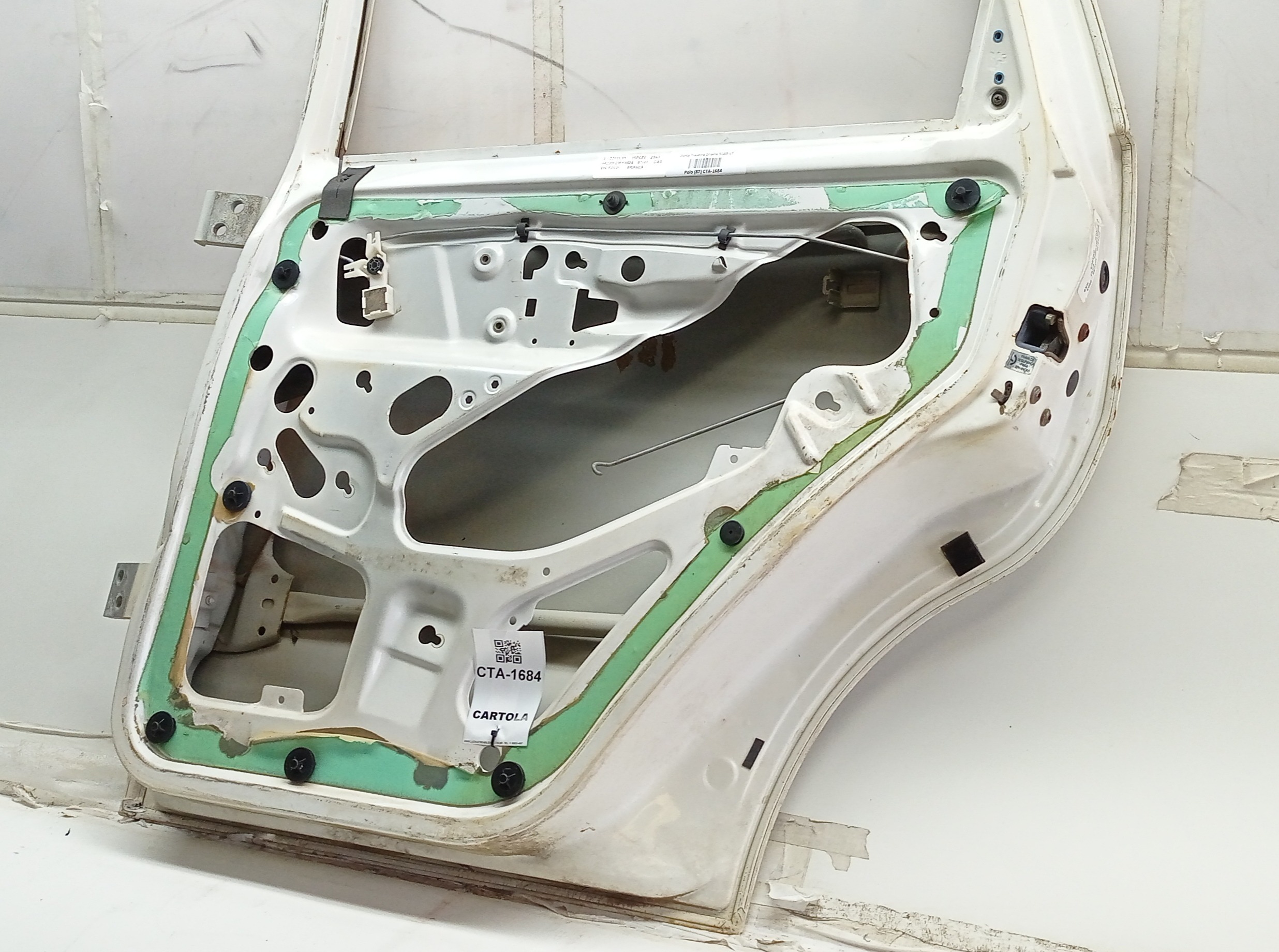 Porta Traseira Direita Vw Polo 1997 Para Recuperar Traseira Direito Branco 3