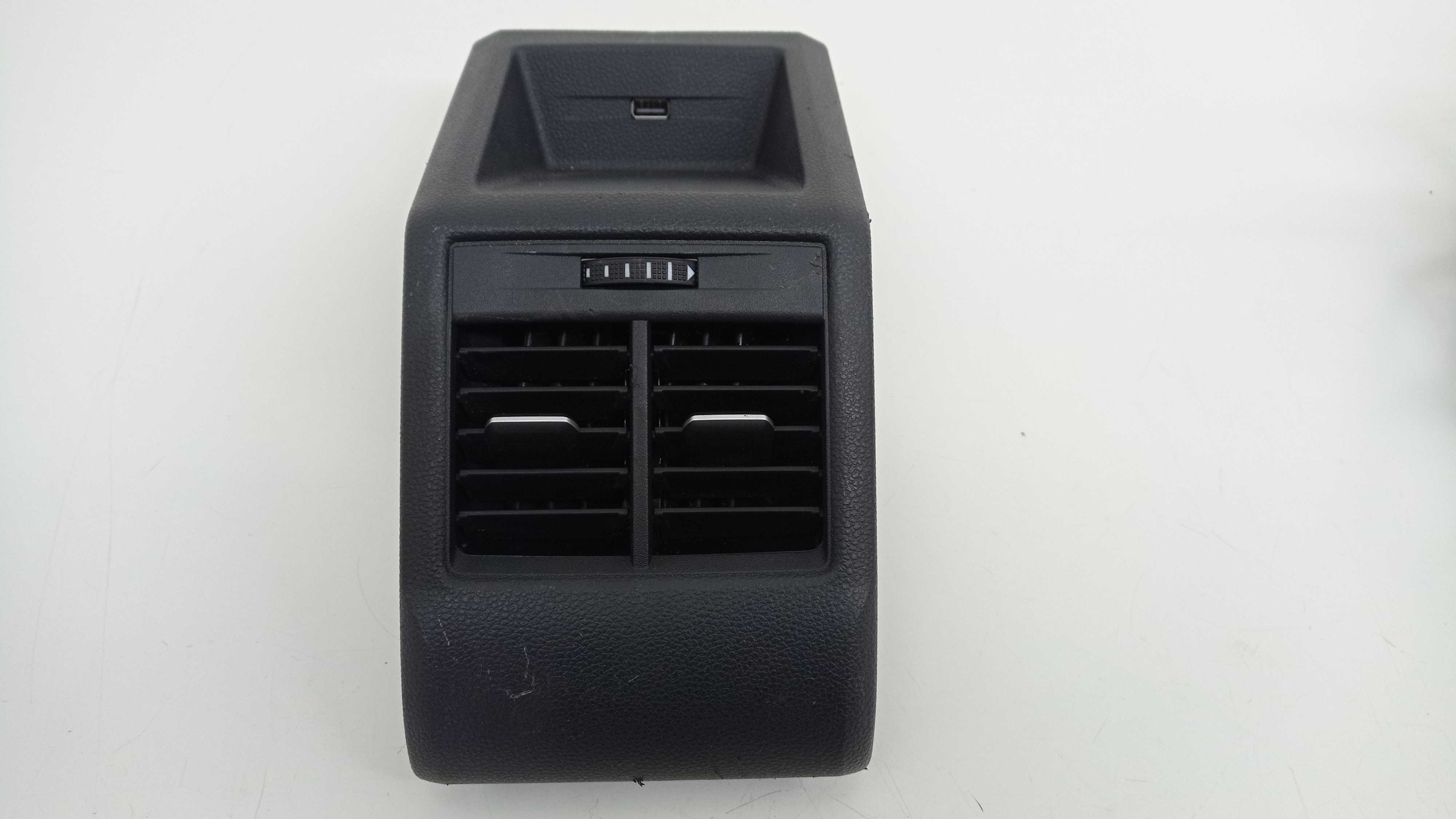 Difusor Ar Console Com Usb Volkswagen Polo Tsi 2020