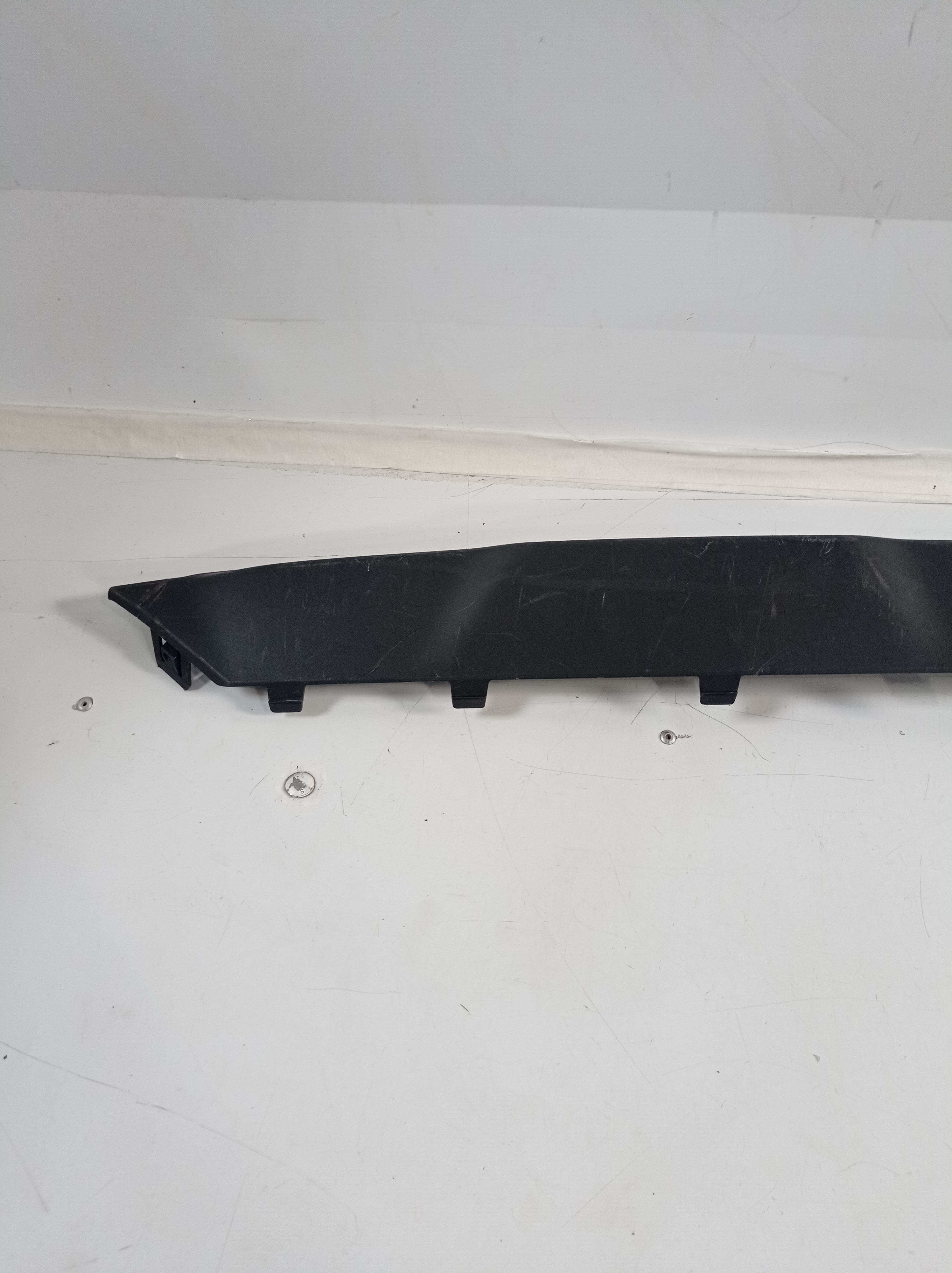Moldura Parachoque Dianteiro Gm Tracker Lt 2021 2022 3