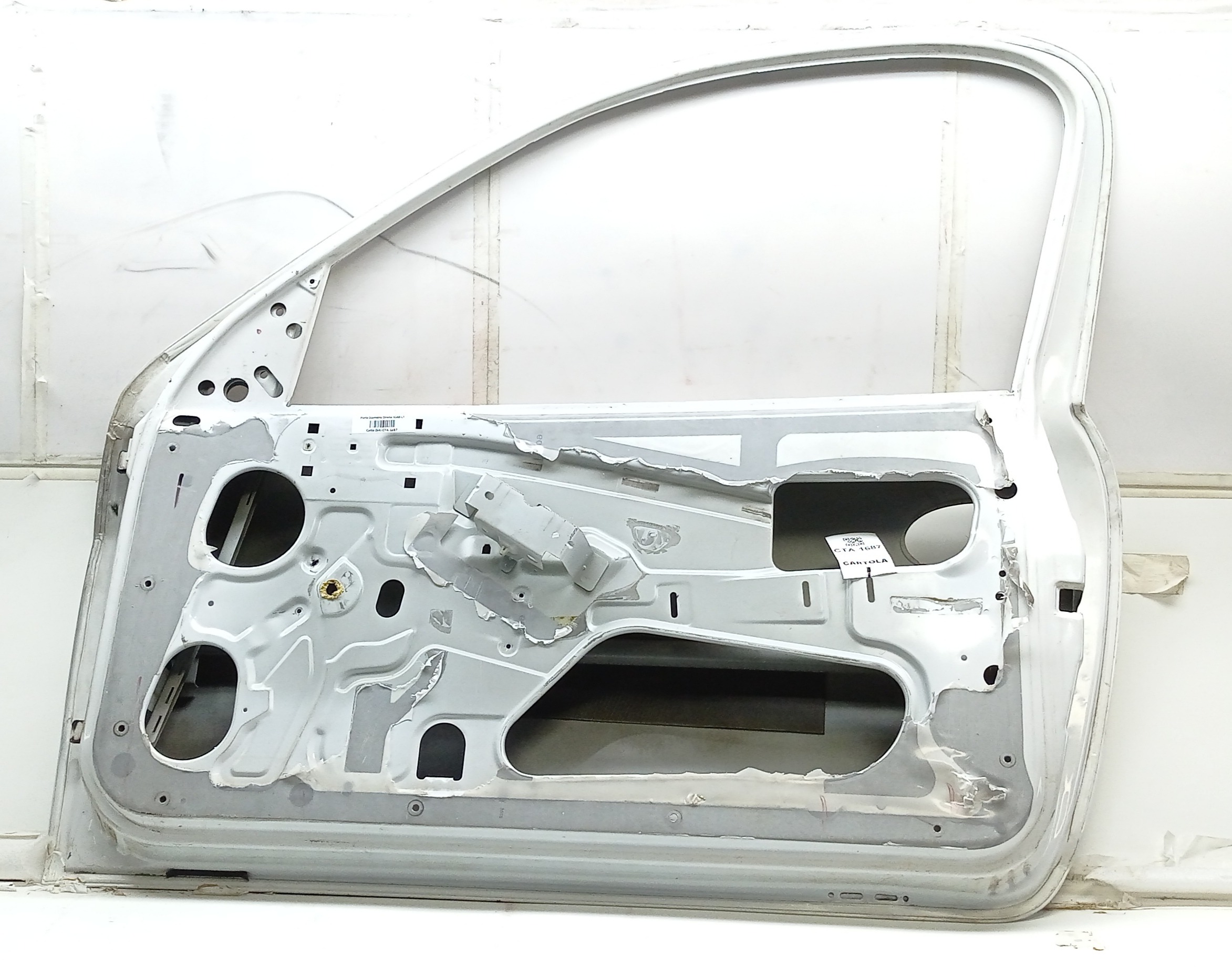 Porta Lado Direito Chevrolet Celta 2005 2006 Para Recuperar Dianteira Direito Branco 4