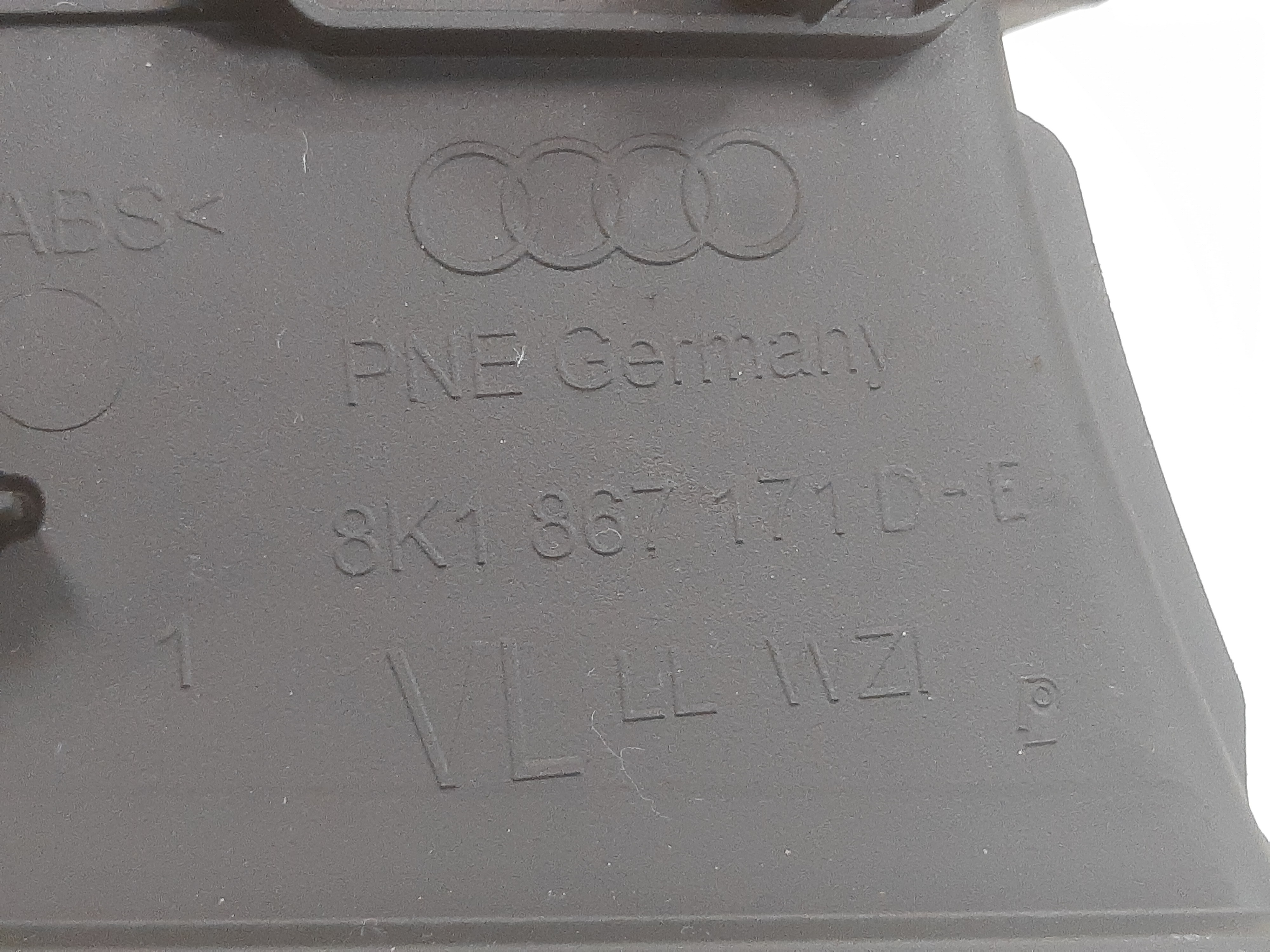 Moldura Comando Vidro Dianteiro Esquerdo Audi A5 2012 Á 2016