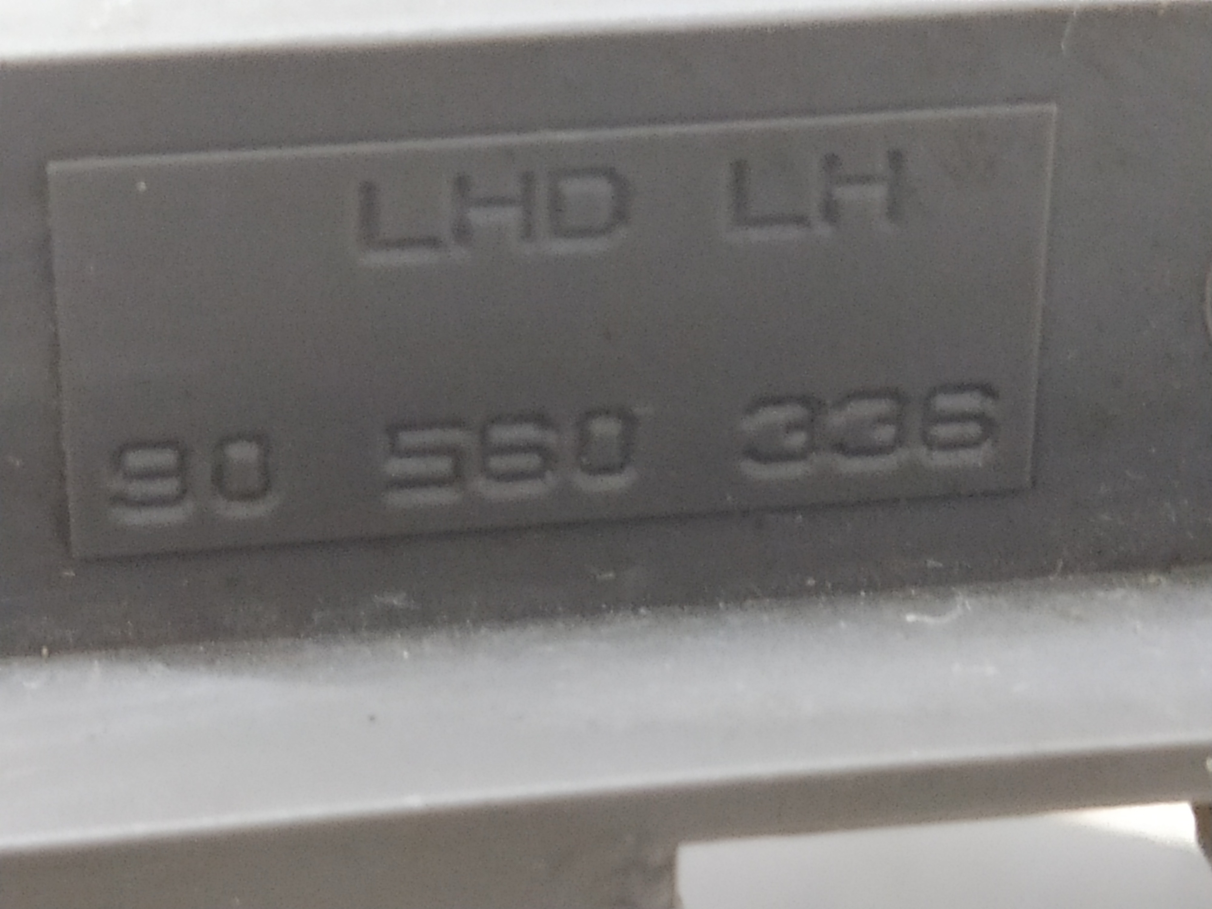 Difusor Lateral Esquerdo Chevrolet Astra 2.0 2002 V49