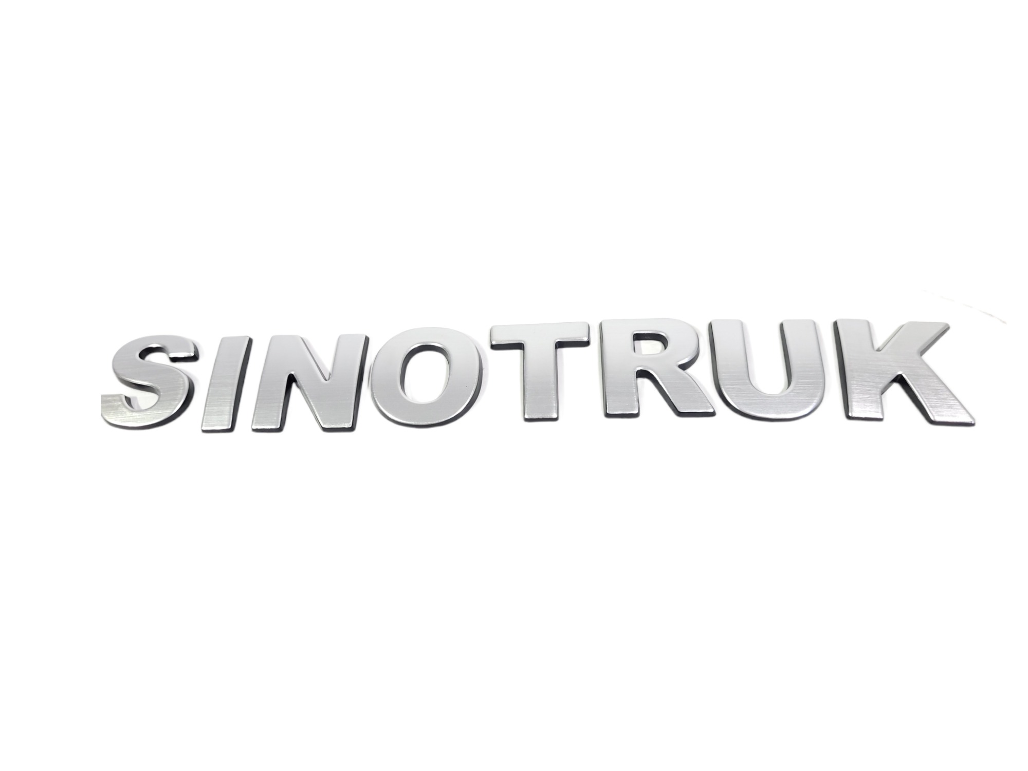 Emblema Sinotruk Prata 7