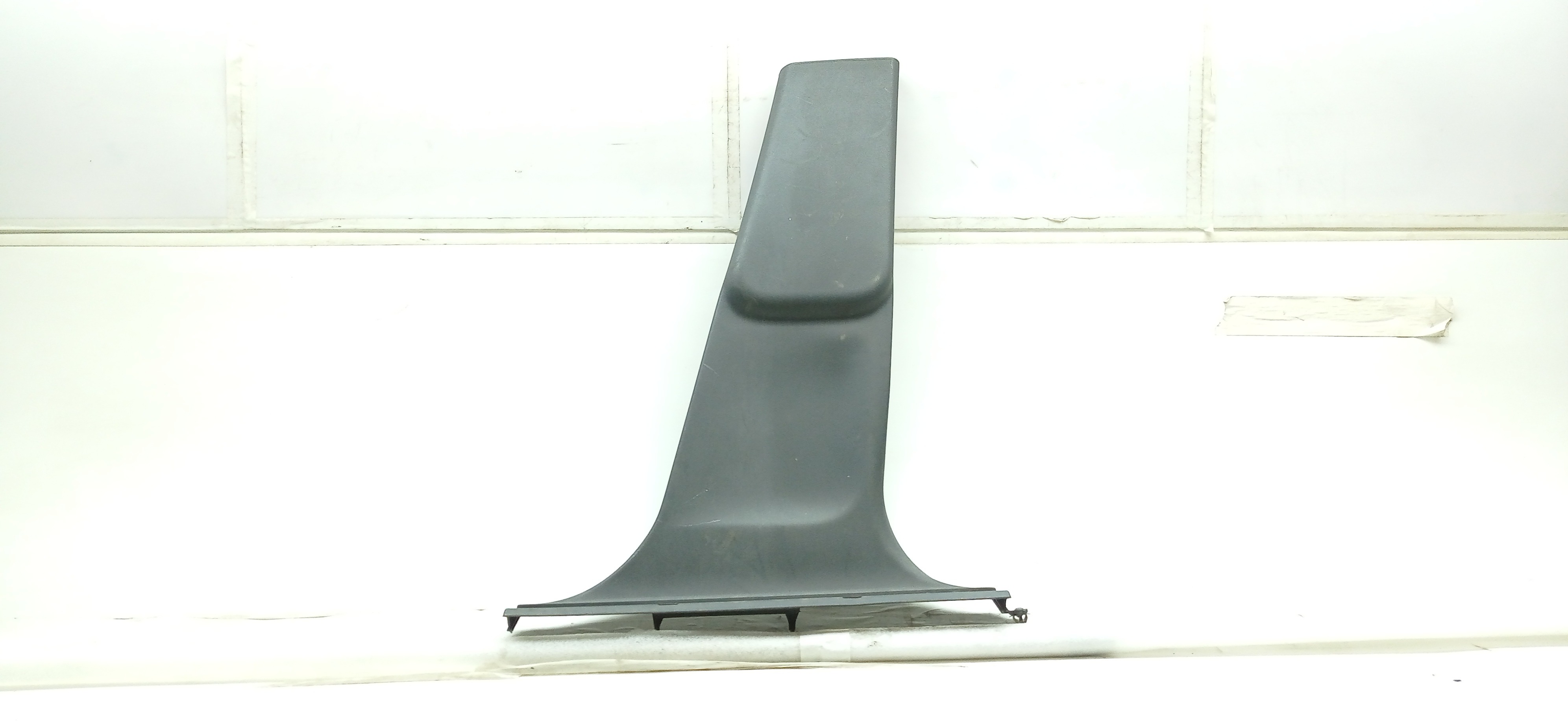 Moldura Inferior Coluna Ld Fiat Punto 2013 3