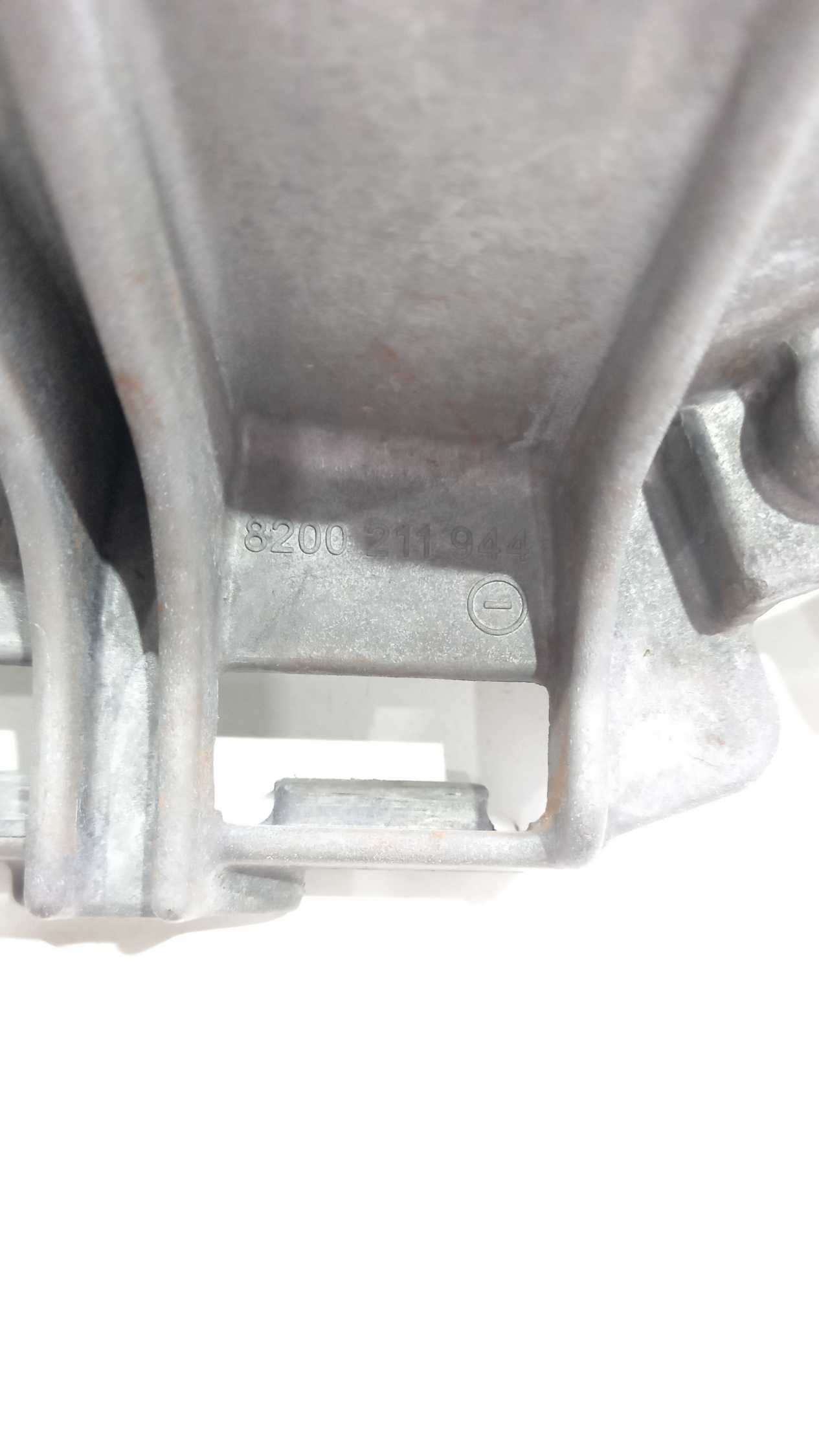 Suporte Do Coxim Do Câmbio Renault Clio 1.6 16v  2006 Flex 4