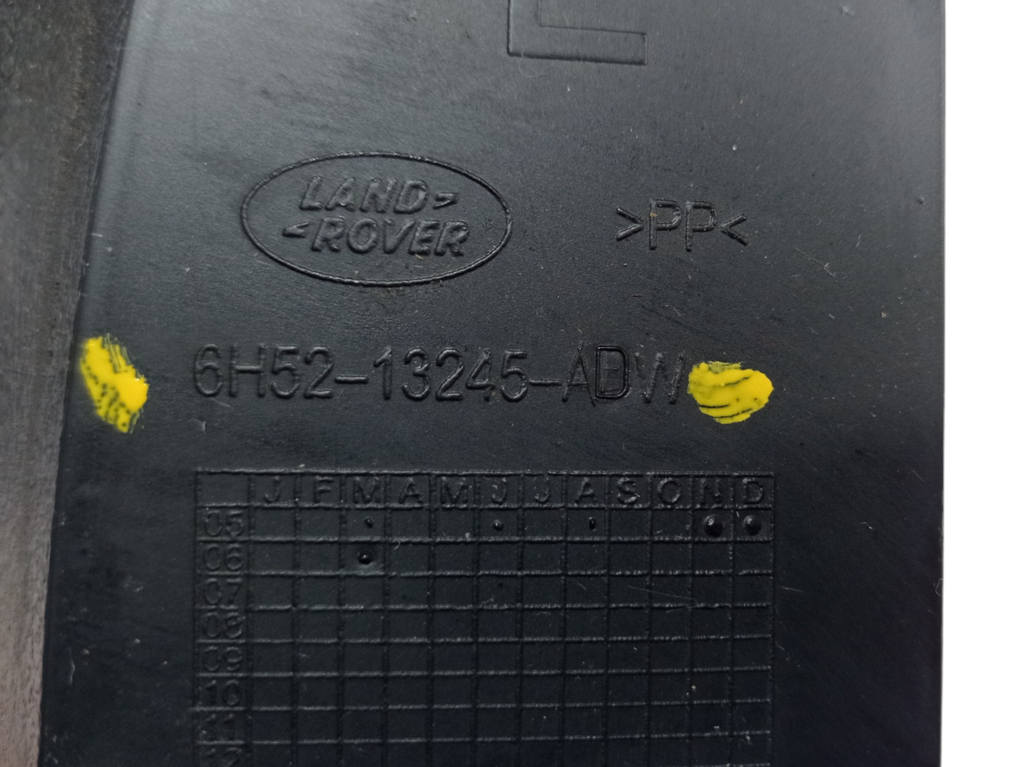 Soleira traseira esquerda Land Rover Freelander 2 2008 v479 7