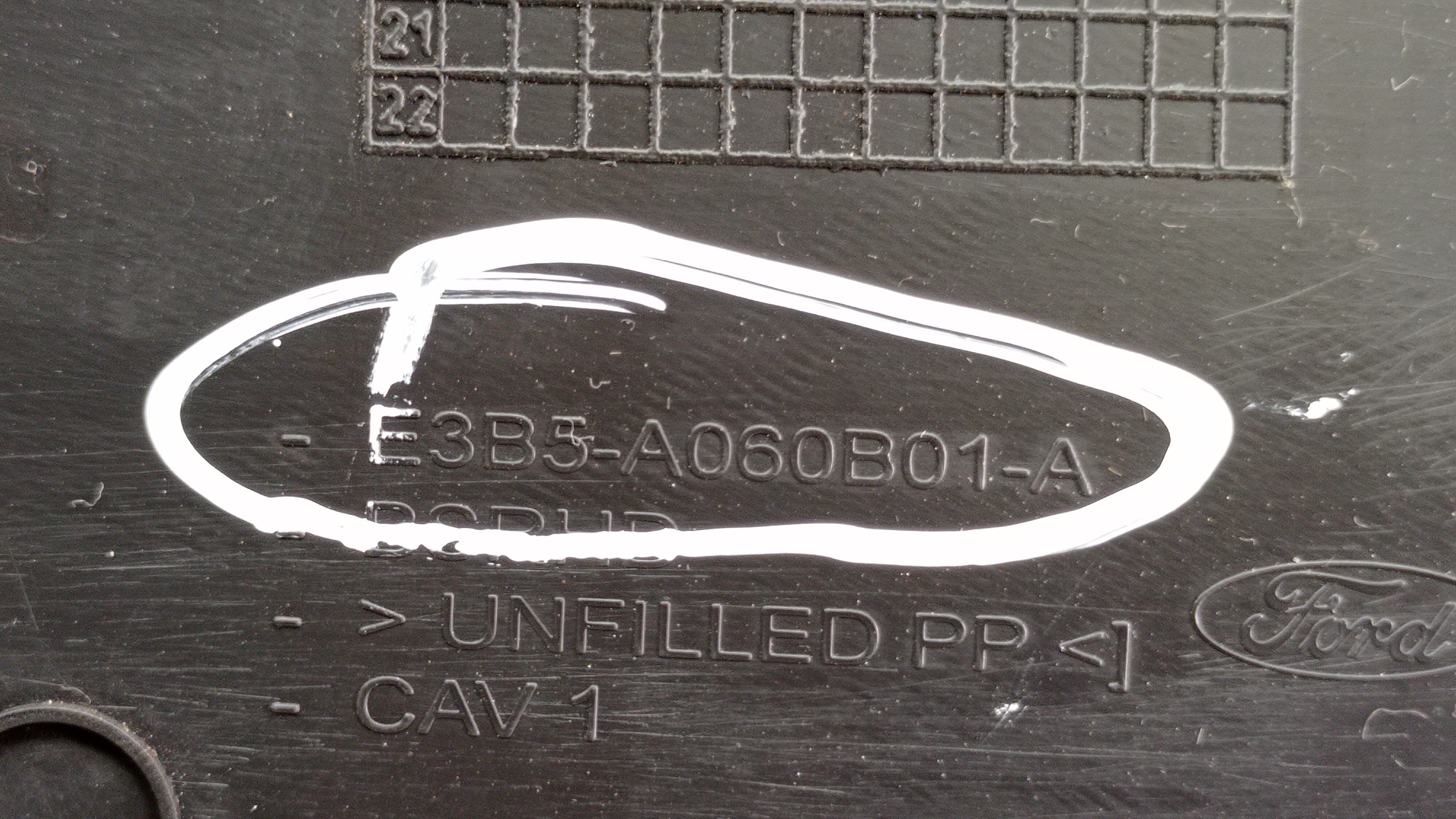 E3B5 A060B01 A  FORRO DA PORTA DIANTEIRA LE FORD KA 2015 6