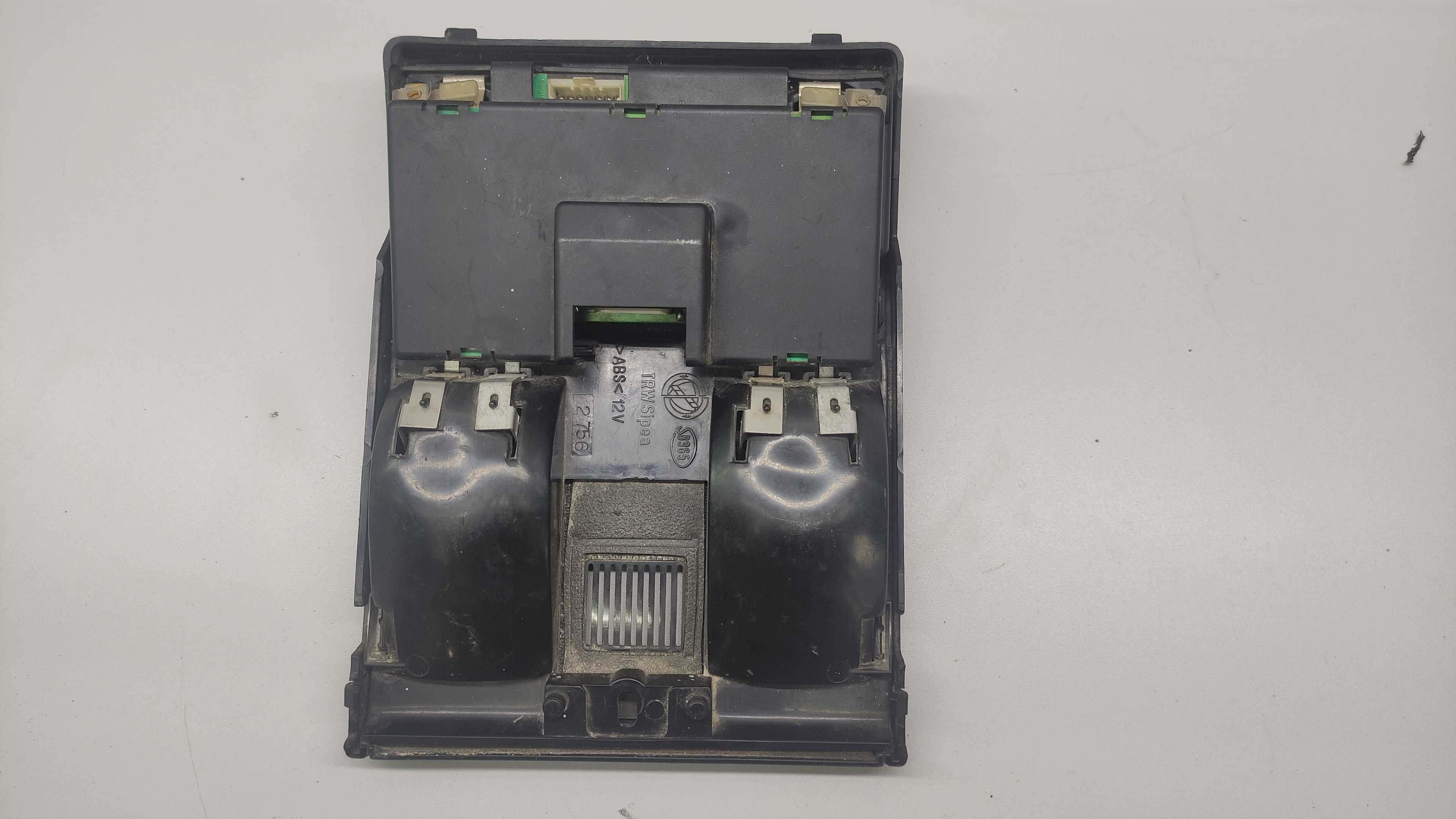 Luz De Teto Alfa Romeo 164 2