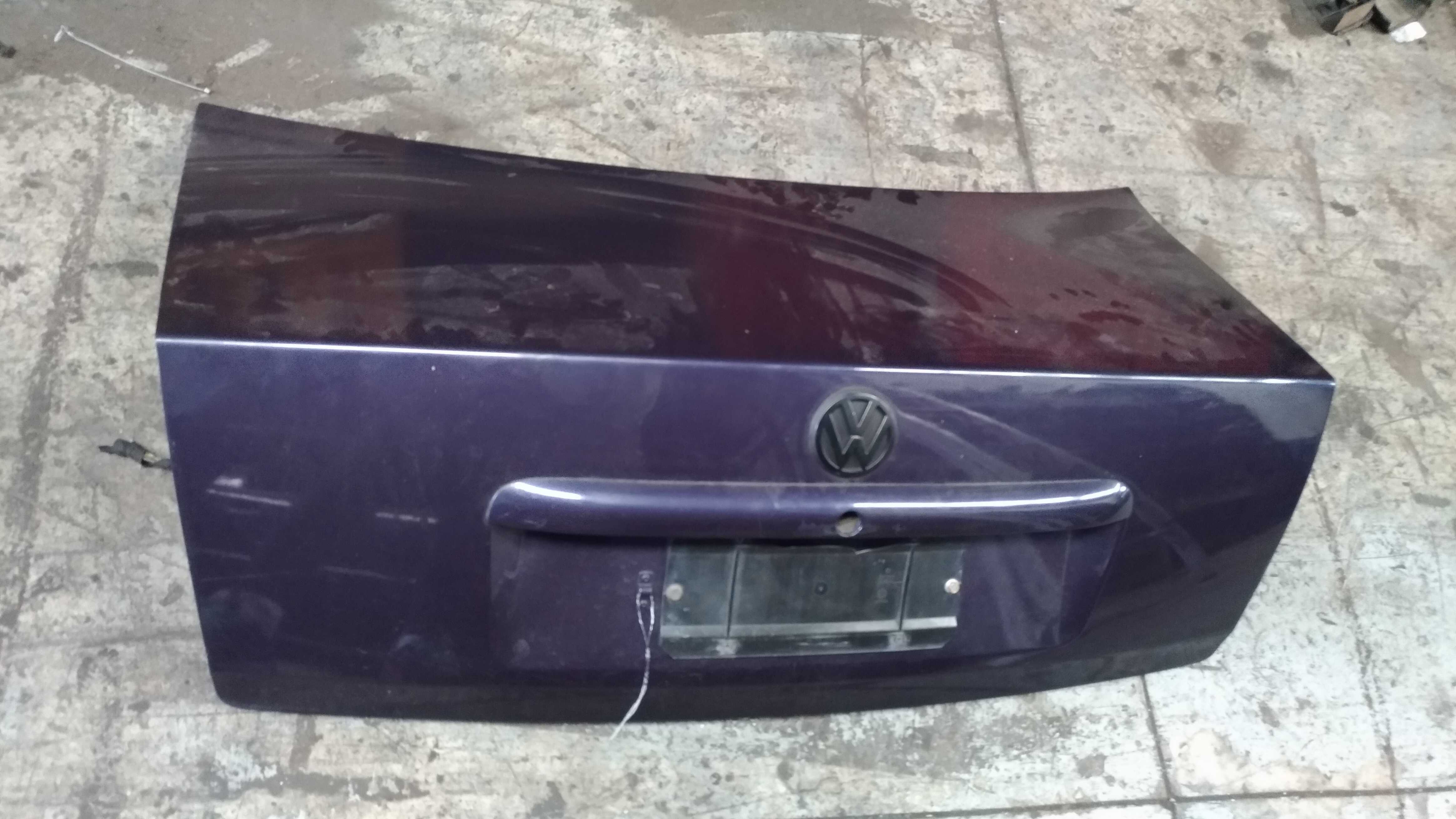 Tampa Traseira Vw Passat 1998 V266 2