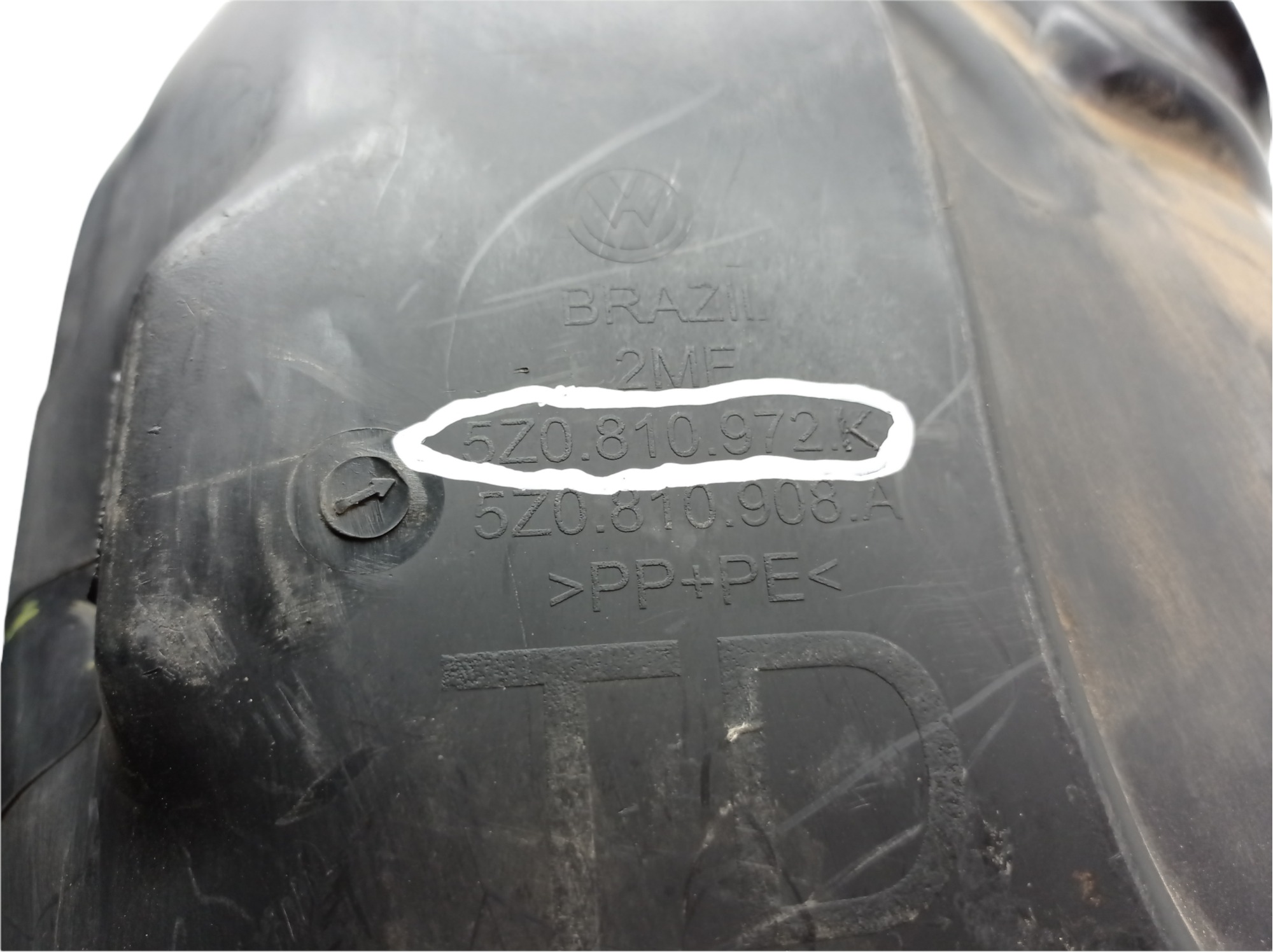5z0810972k Parabarro Tras Direito Vw Fox 2015 P Recuperar 4