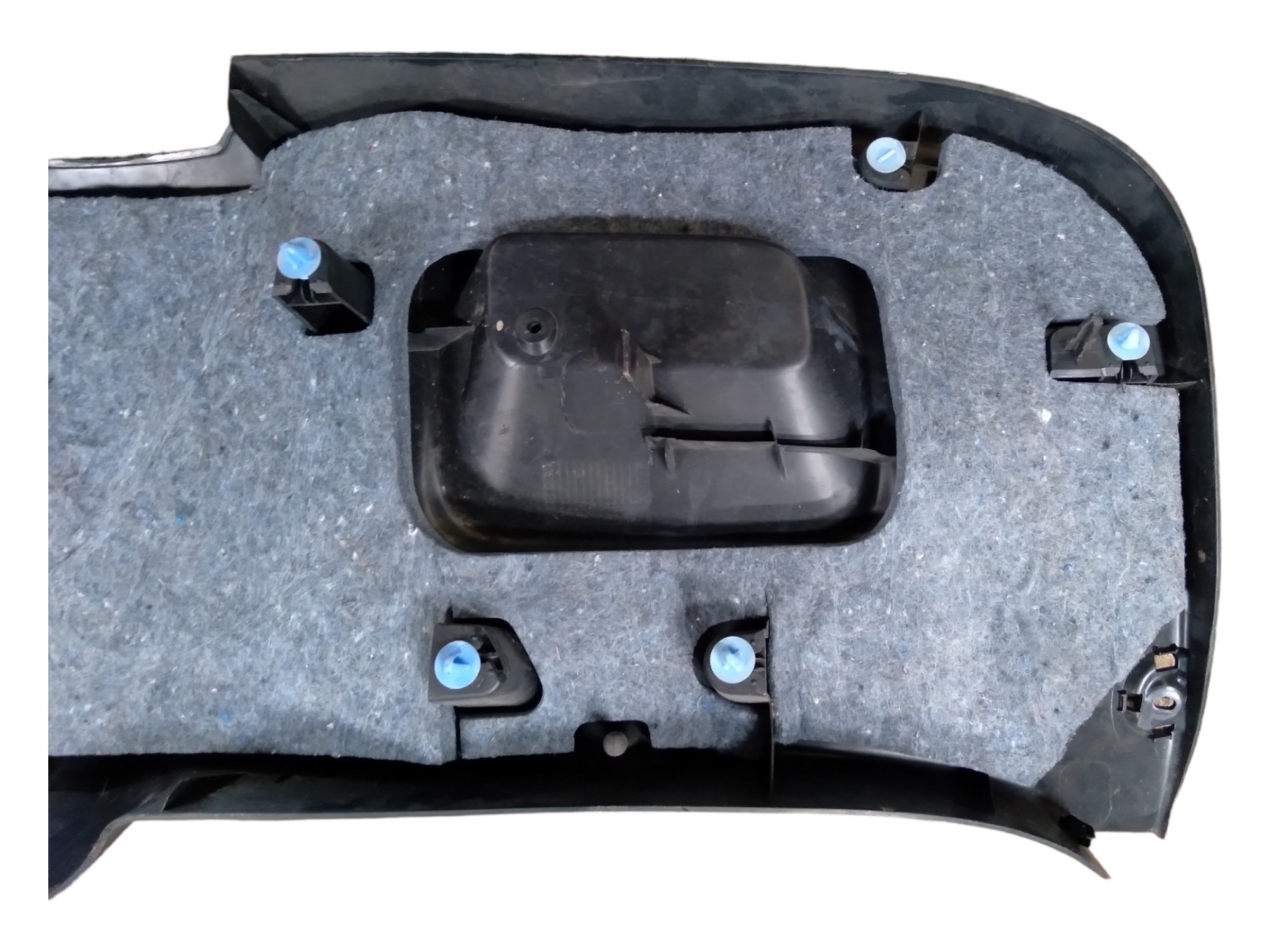 Moldura Tampa Tras. Porta Malas Citroën C3 13/15 C/Detalhes 4