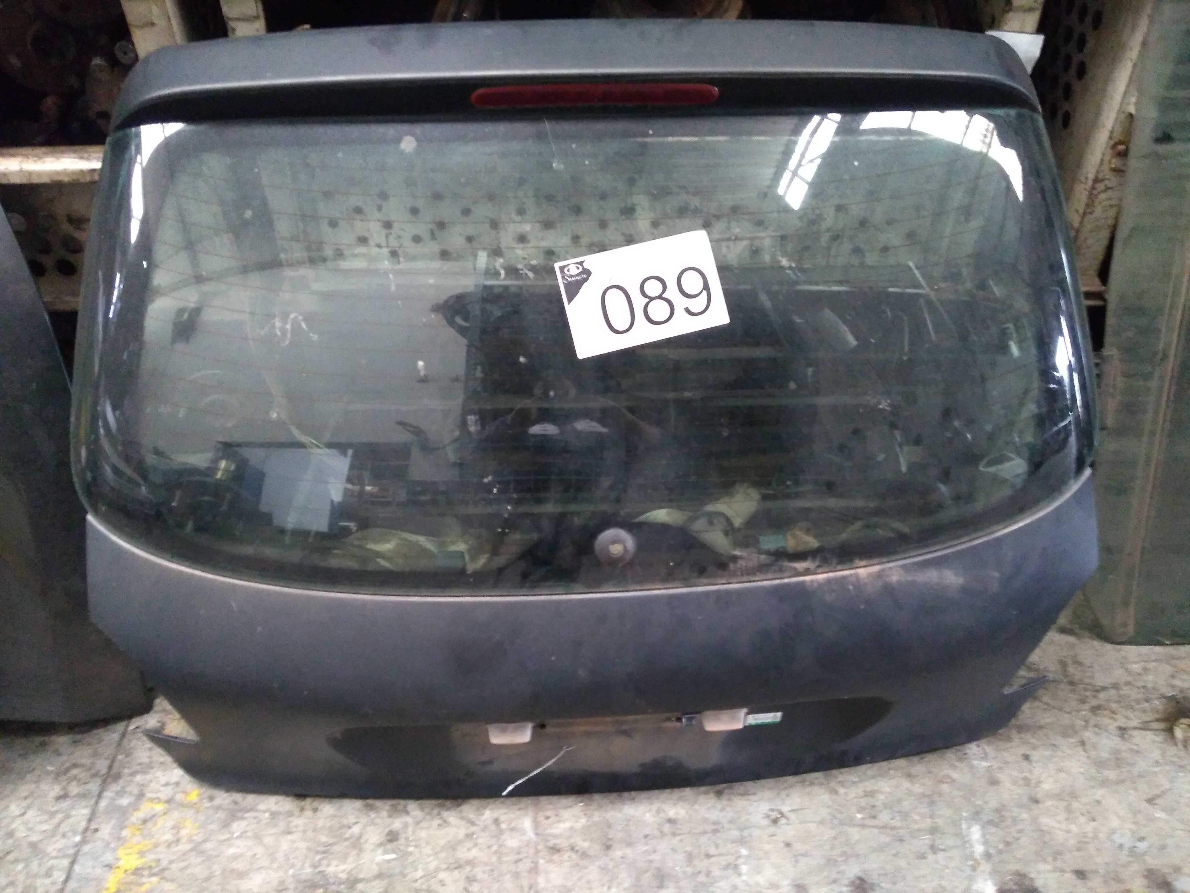 Tampa Traseira Peugeot 206 2005 A 2008 V273 4