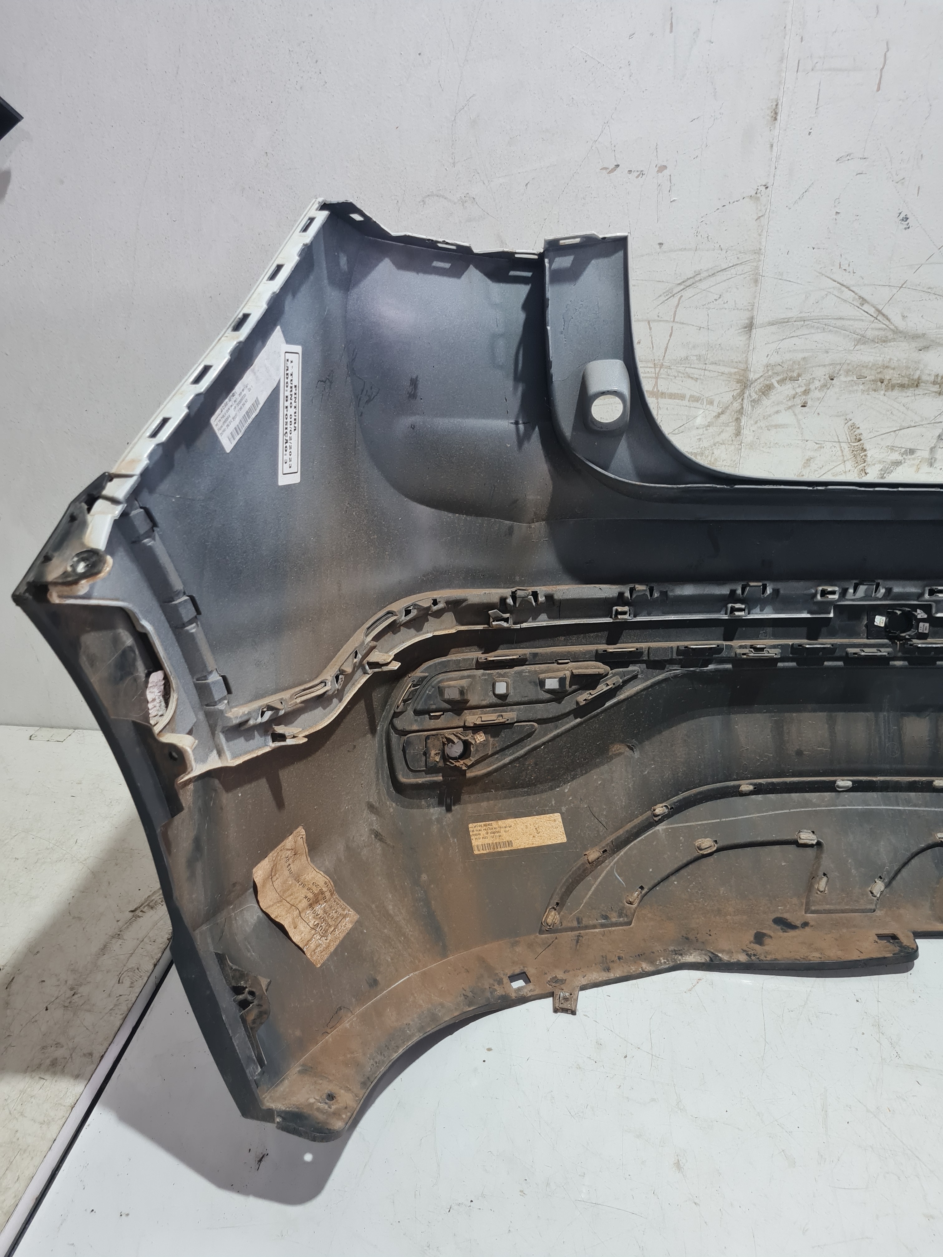 Parachoque Traseiro Volkswagen Nivus 2023 C/ Detalhes 7