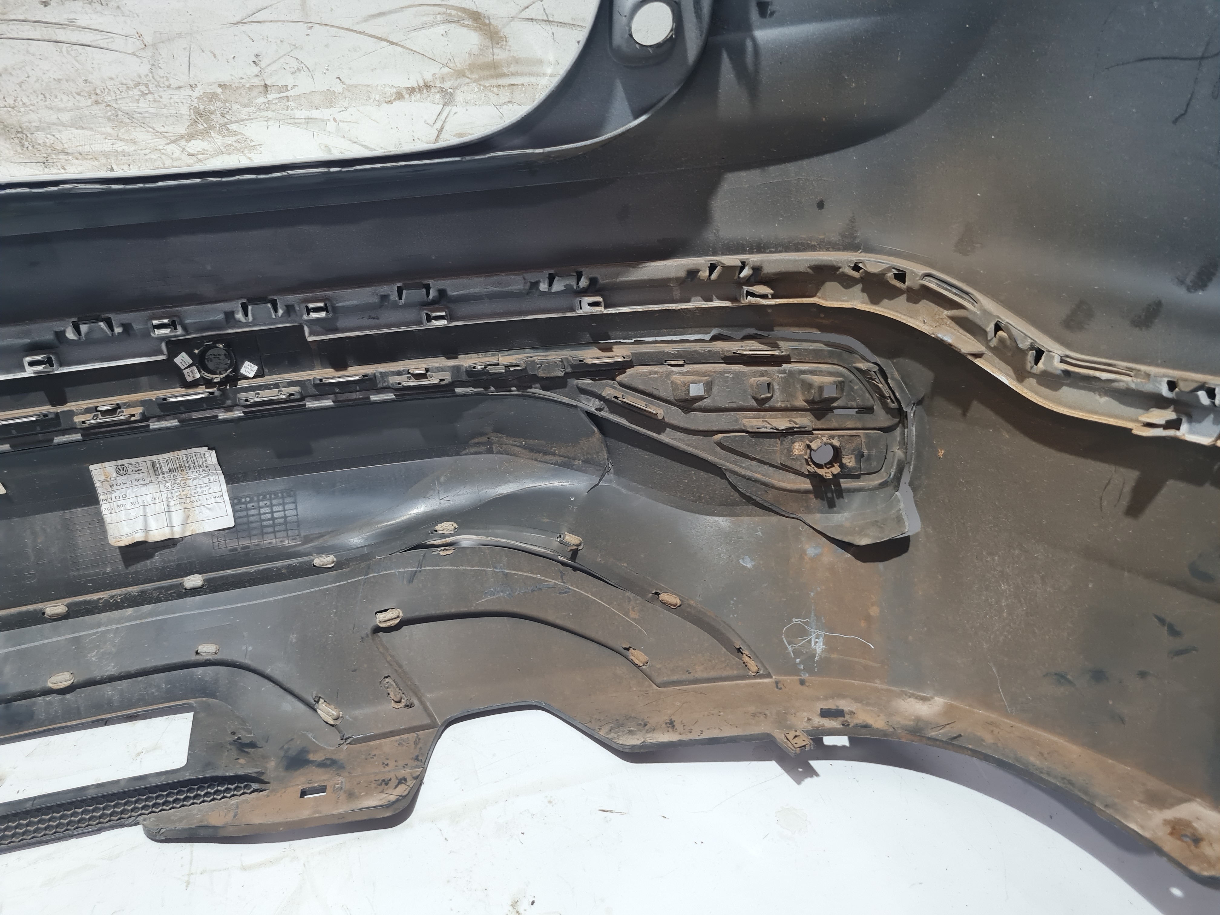 Parachoque Traseiro Volkswagen Nivus 2023 C/ Detalhes 8