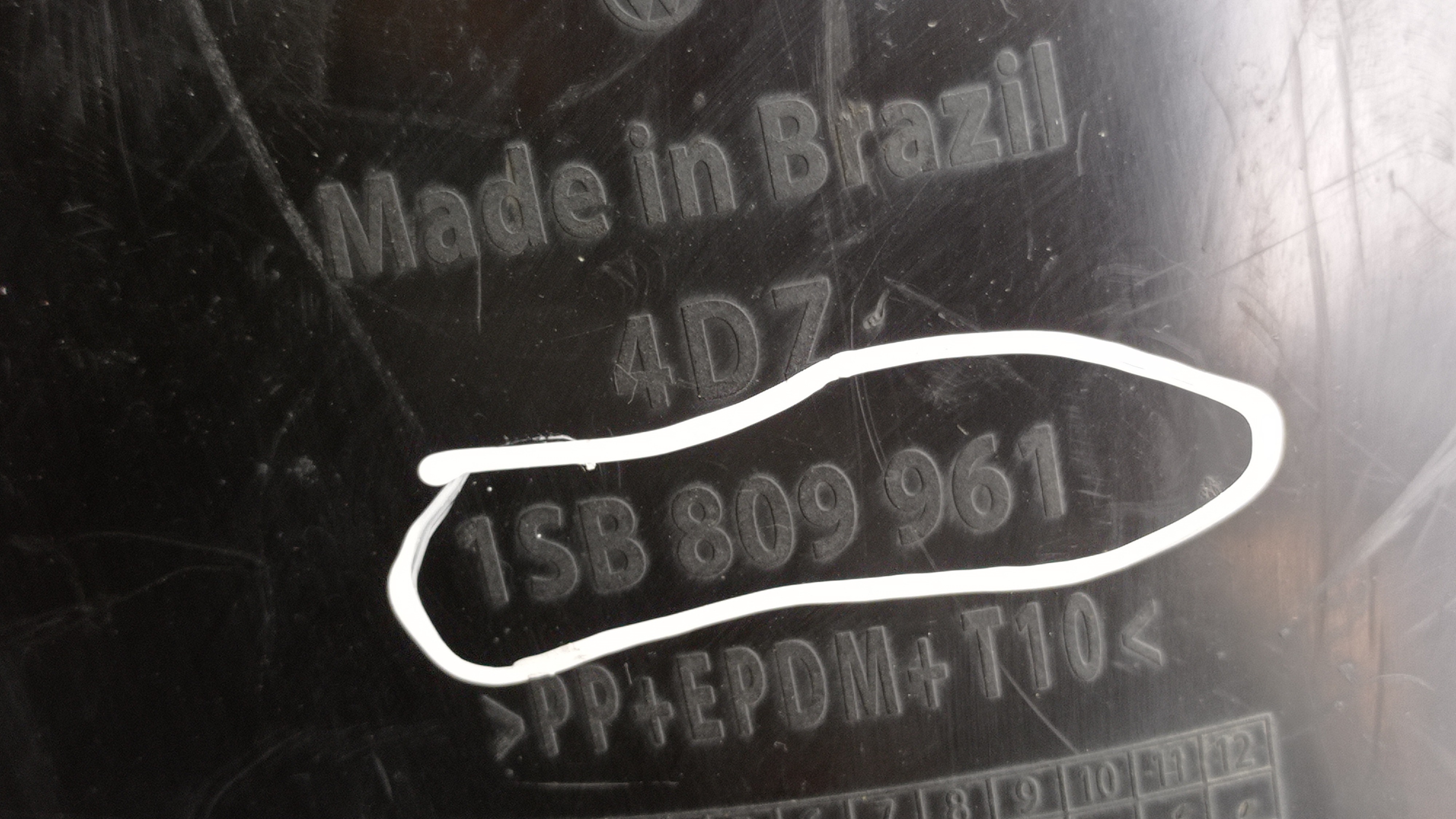 1sb809961 – Parabarro Dianteiro Le Vw Up 14 – 17 P/recuperar 7