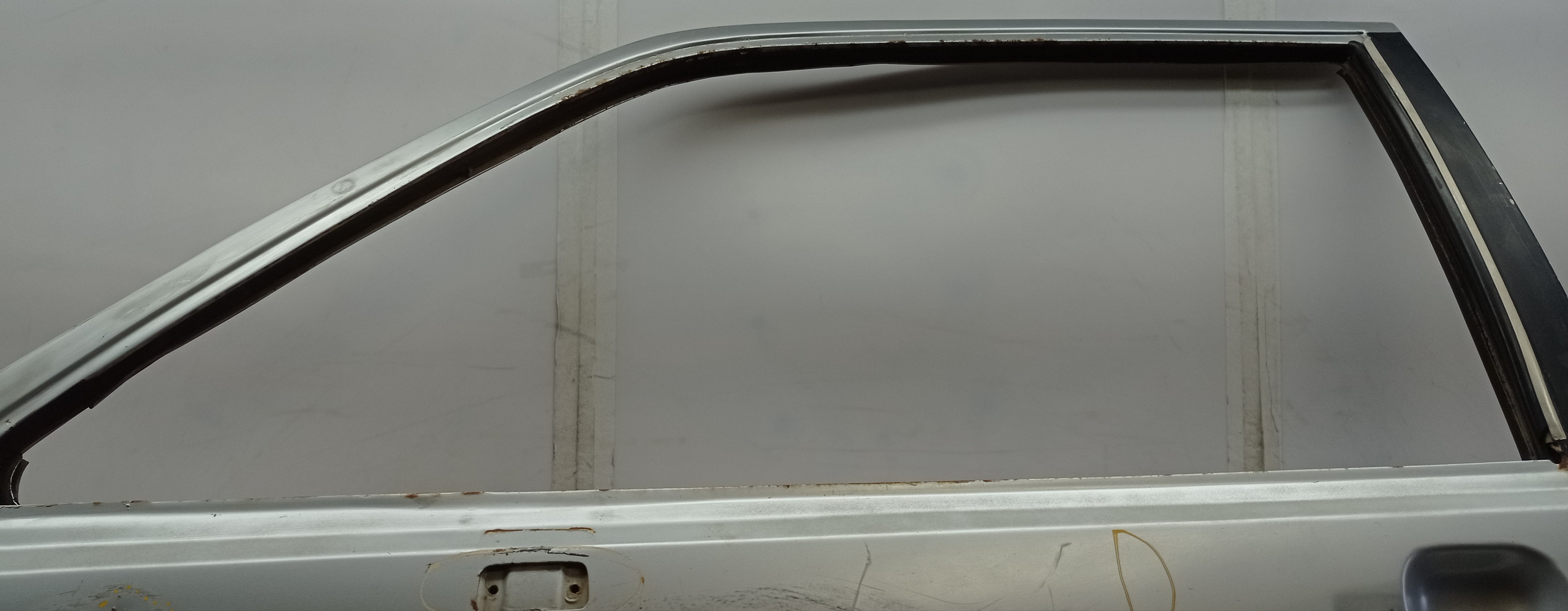 Porta Dianteira Esquerda Vw Gol G1 – 1983 Para Recuperar Dianteira Esquerda Prateado 8