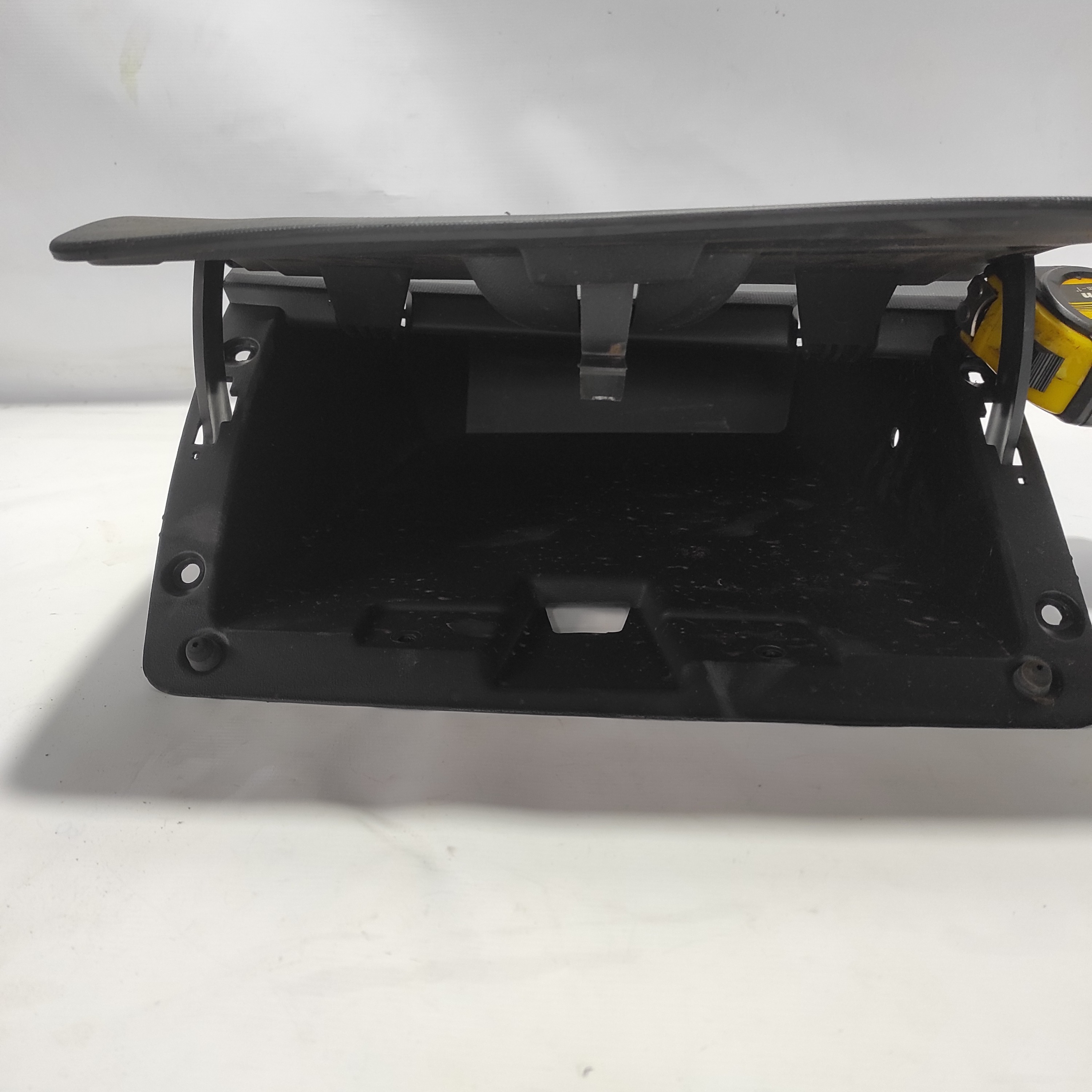 Porta-luvas Fiat Mobi like 10026367 3