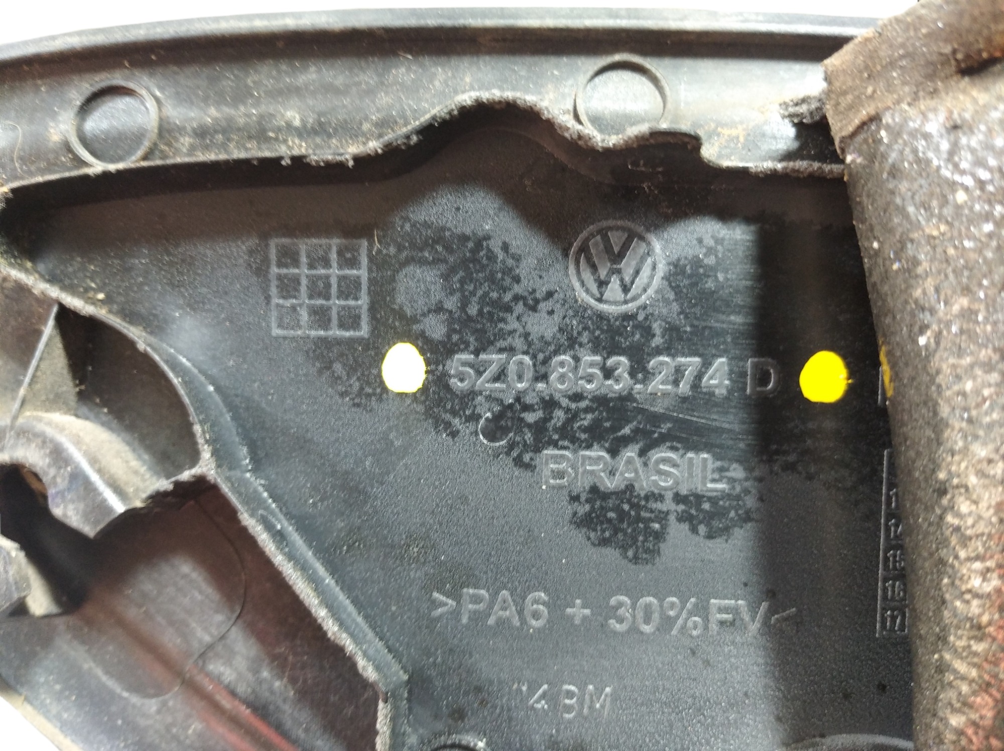 Acabamento Paralama Direito Vw Fox G2 2014 V340 1