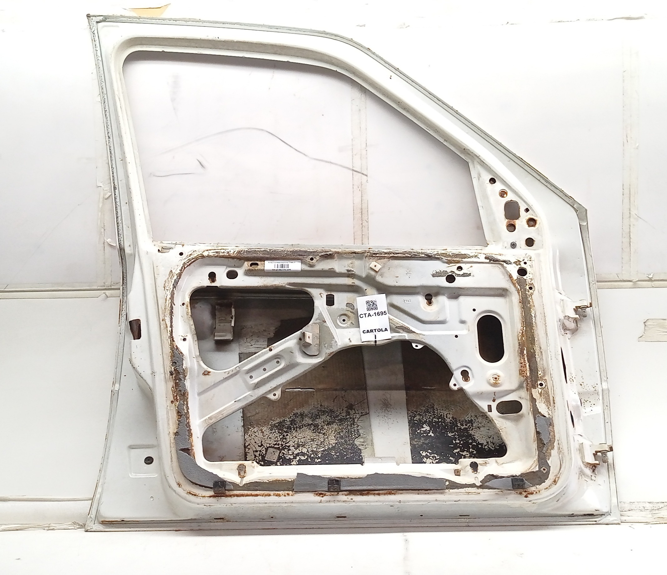 Porta Dianteira Esquerda Vw Gol G2 1994 1999 Para Recuperar Dianteira Esquerdo Branco 1
