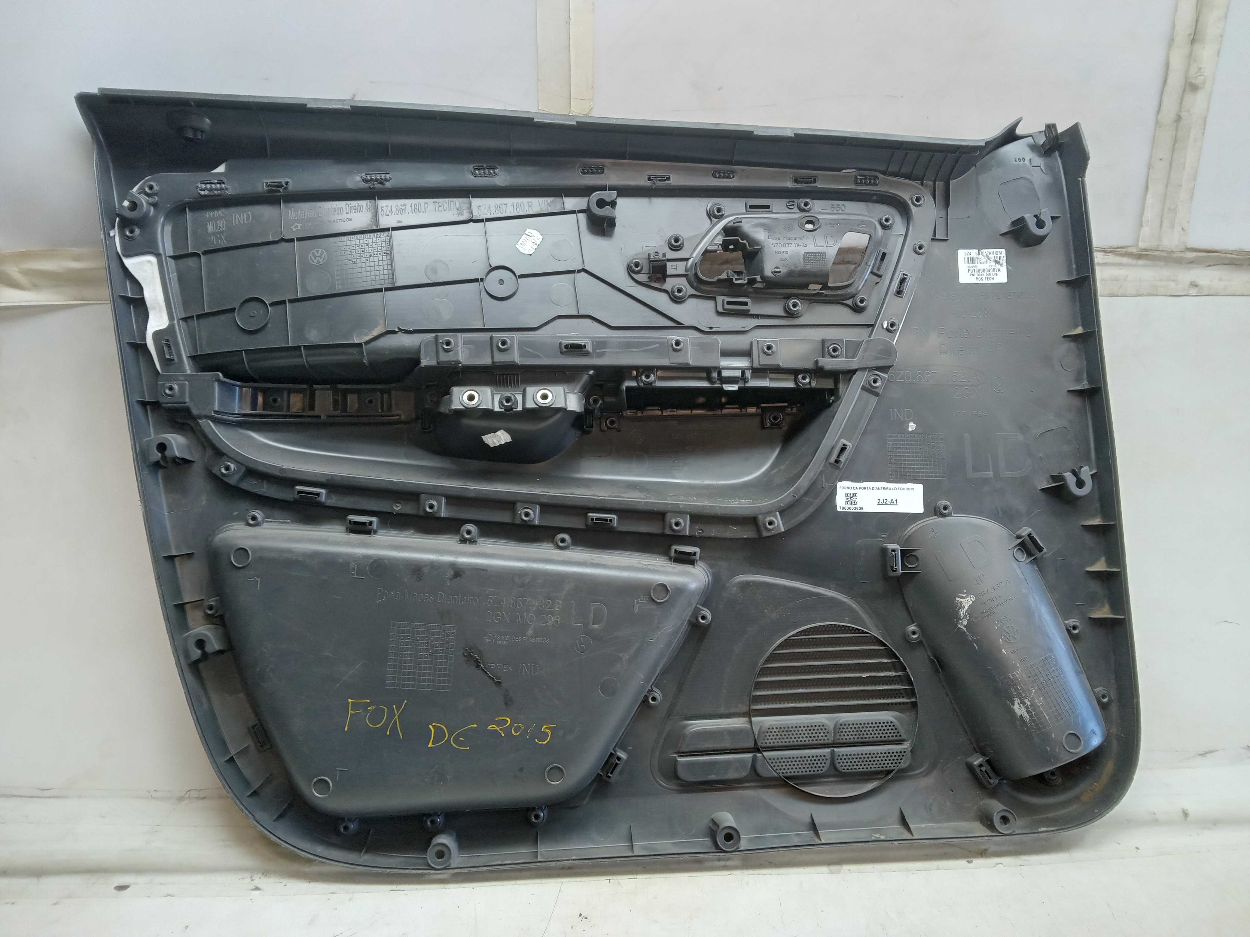 FORRO DA PORTA DIANTEIRA LD VW FOX 2015 2