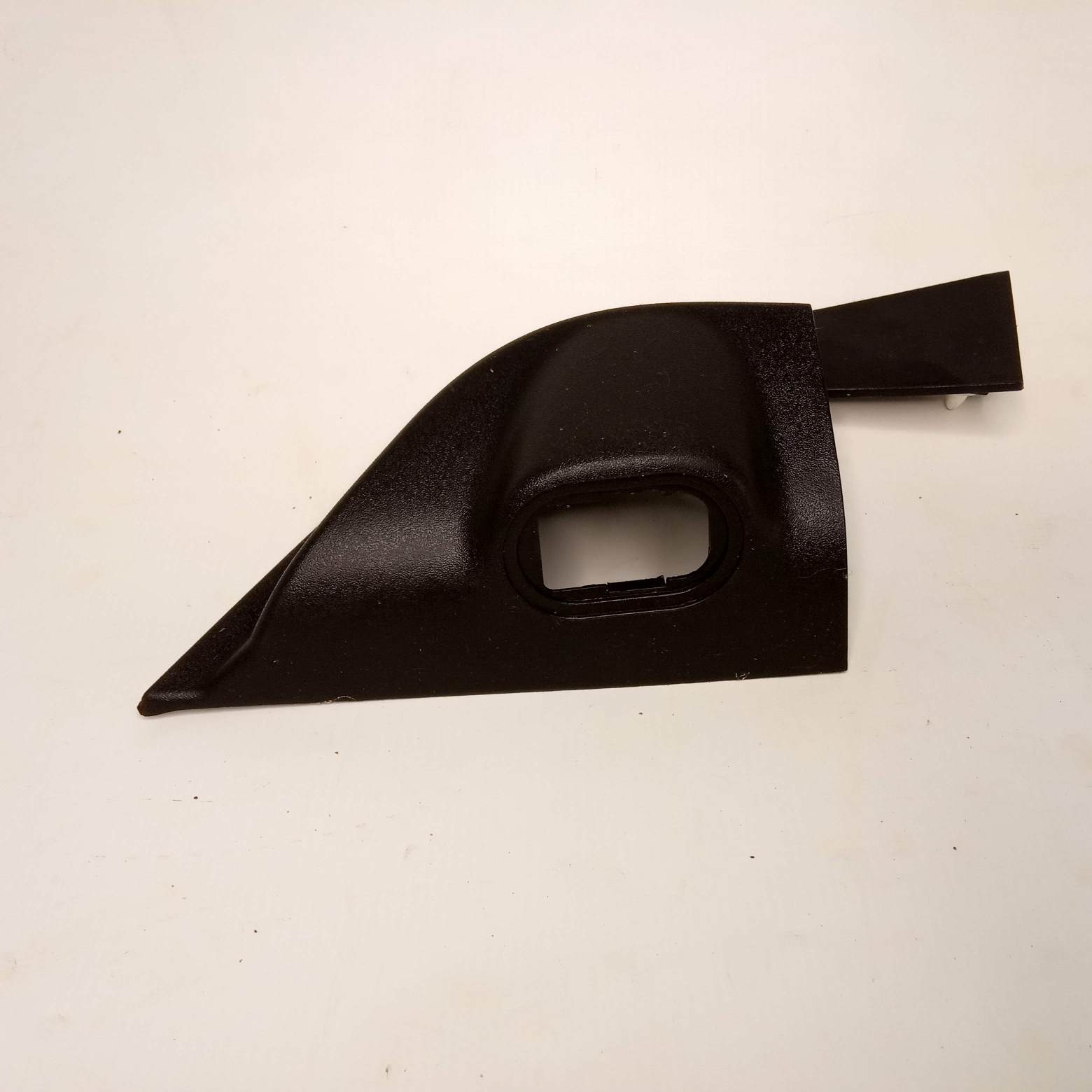 Acabamento Interno Retrovisor Esquerdo Gm Onix 2018 2019