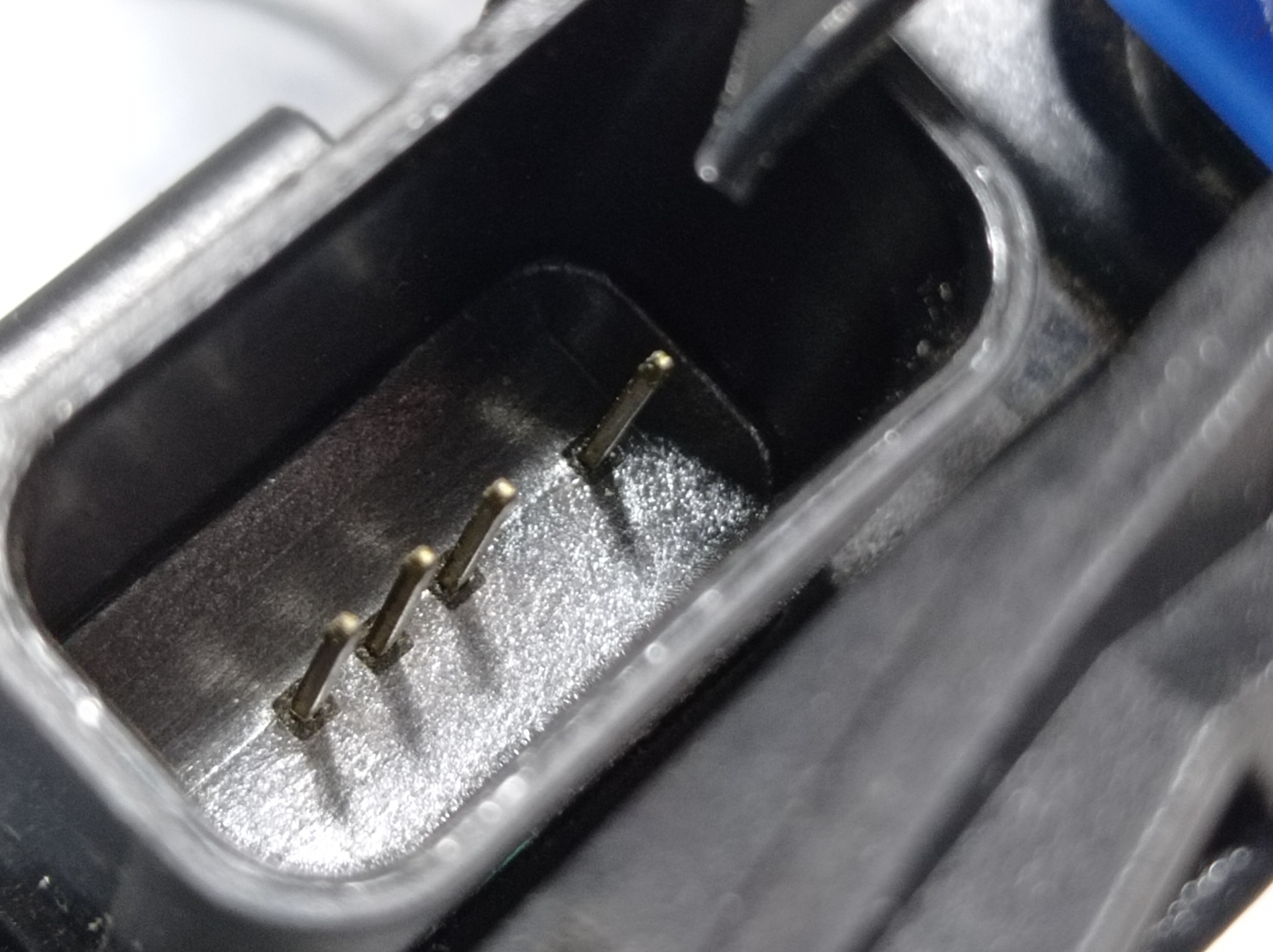 Fechadura Traseira Esquerda Gm Spin 2013 2016 13588869 V318 2