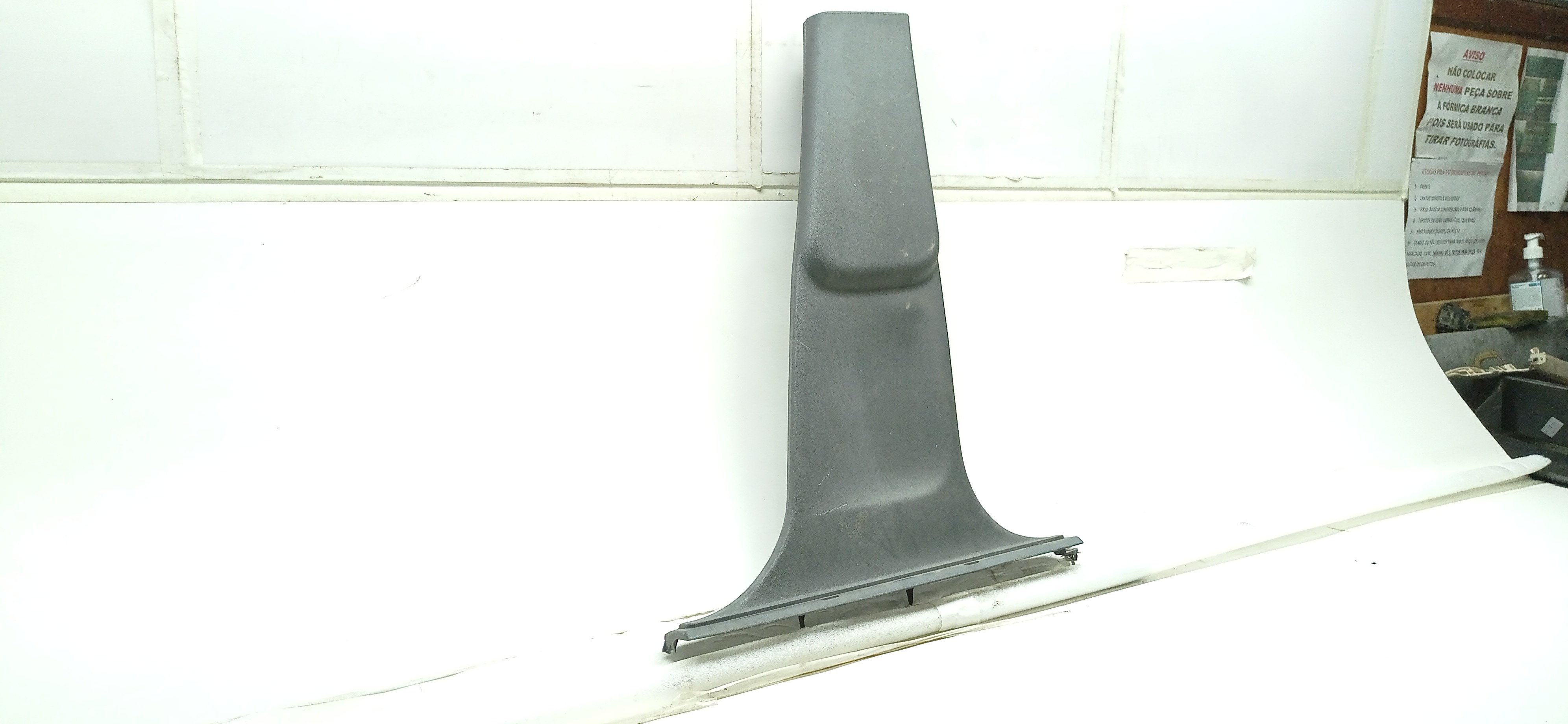 Moldura Inferior Coluna Ld Fiat Punto 2013 5