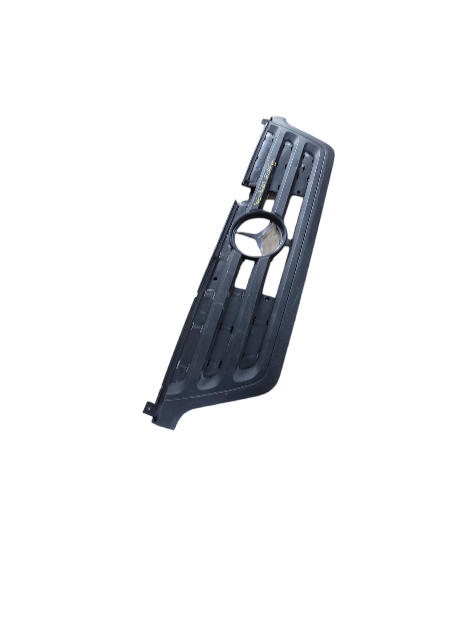 Grade Frontal M Benz Axor A9448880023 4