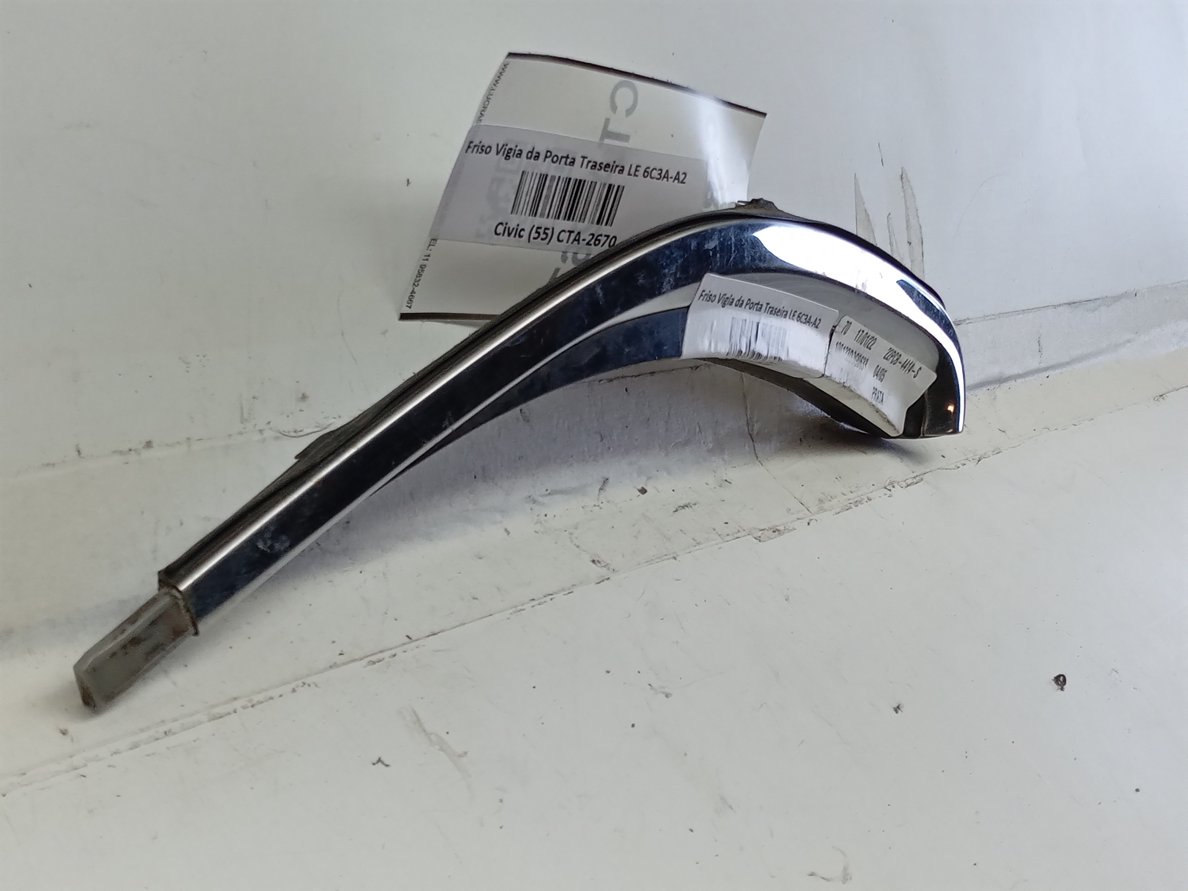 FRISO VIGIA PORTA TRASEIRA LE HONDA CIVIC 2004 3