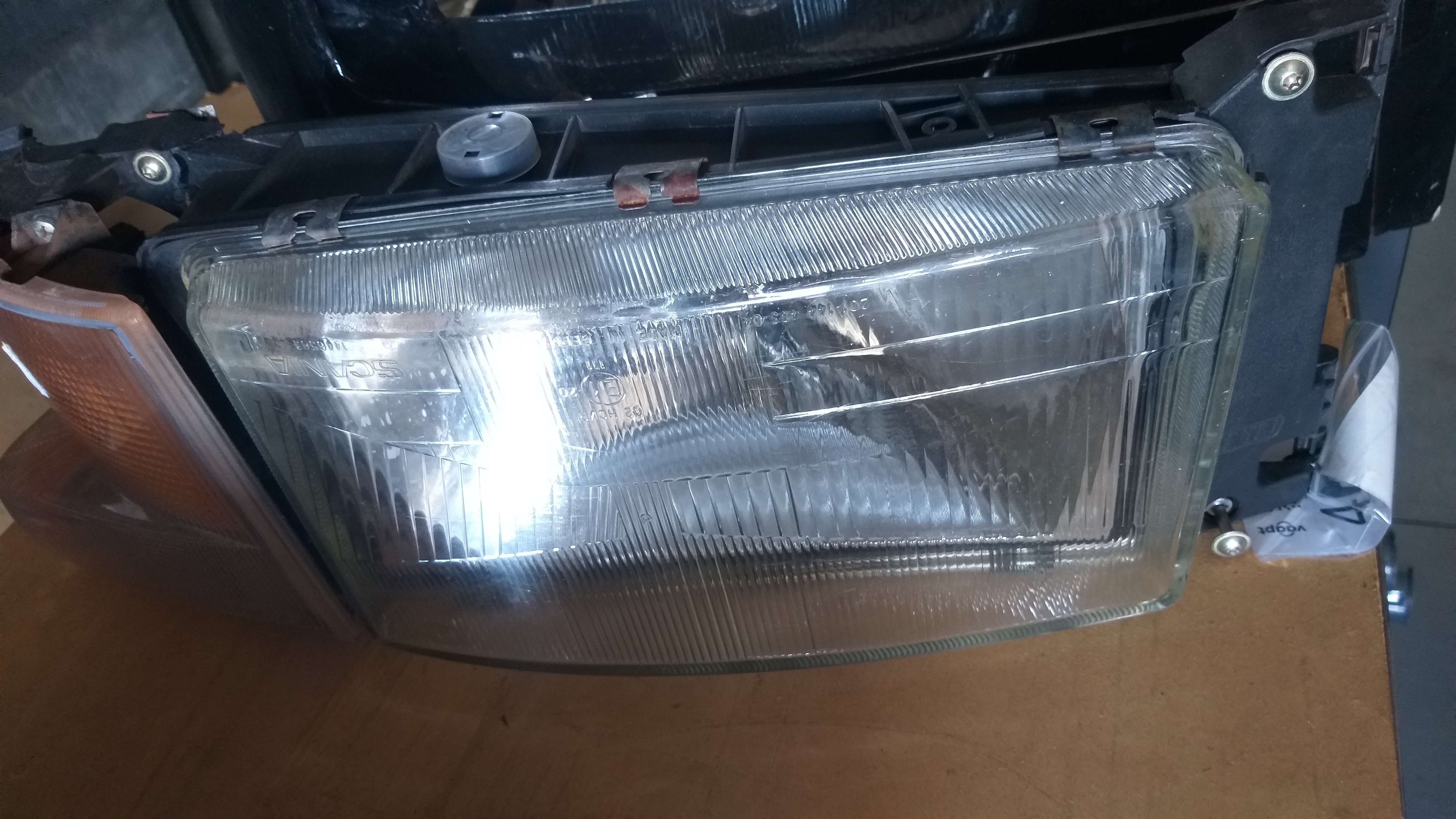 Farol Ld Serie 4 2