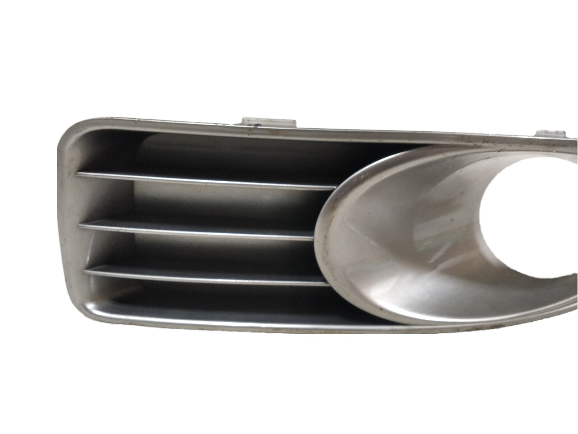 Grade Esquerda Farol De Milha Fiat Linea 2009 V325 9