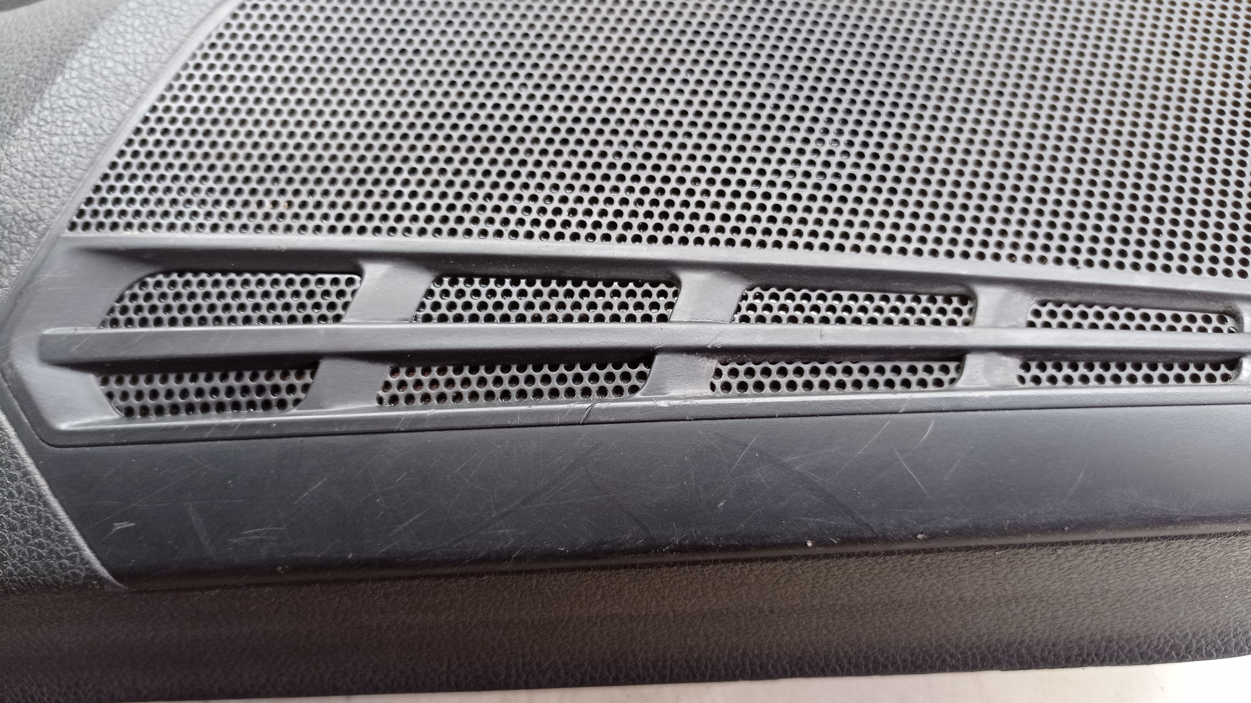 5G4867011 FORRO DE PORTA DIANT. LE GOLF HIGHLINE TSI 14 18 4