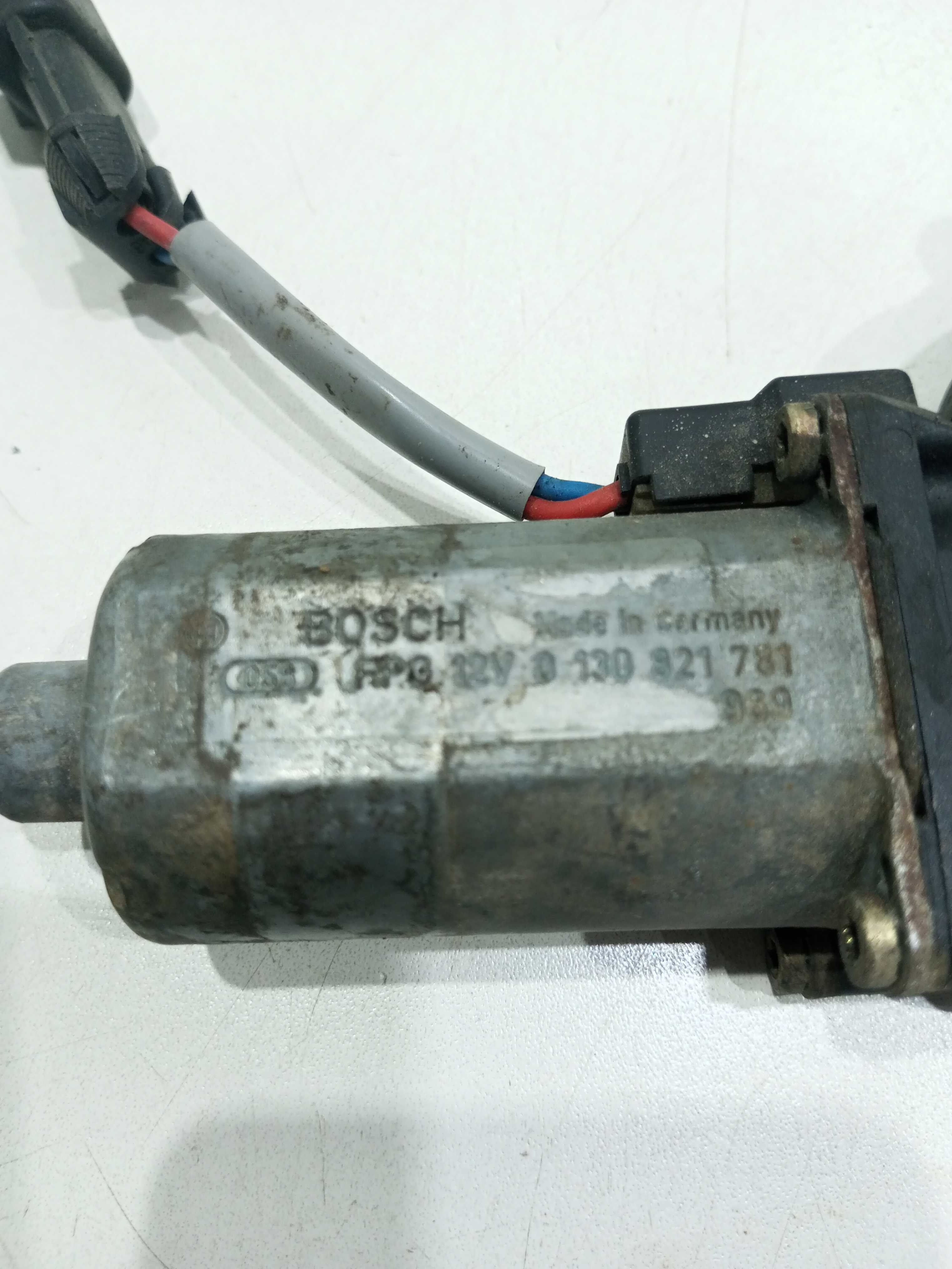 Motor Da Maquina Vidro Traseira Esquerda Astra 2000 Orig. 4