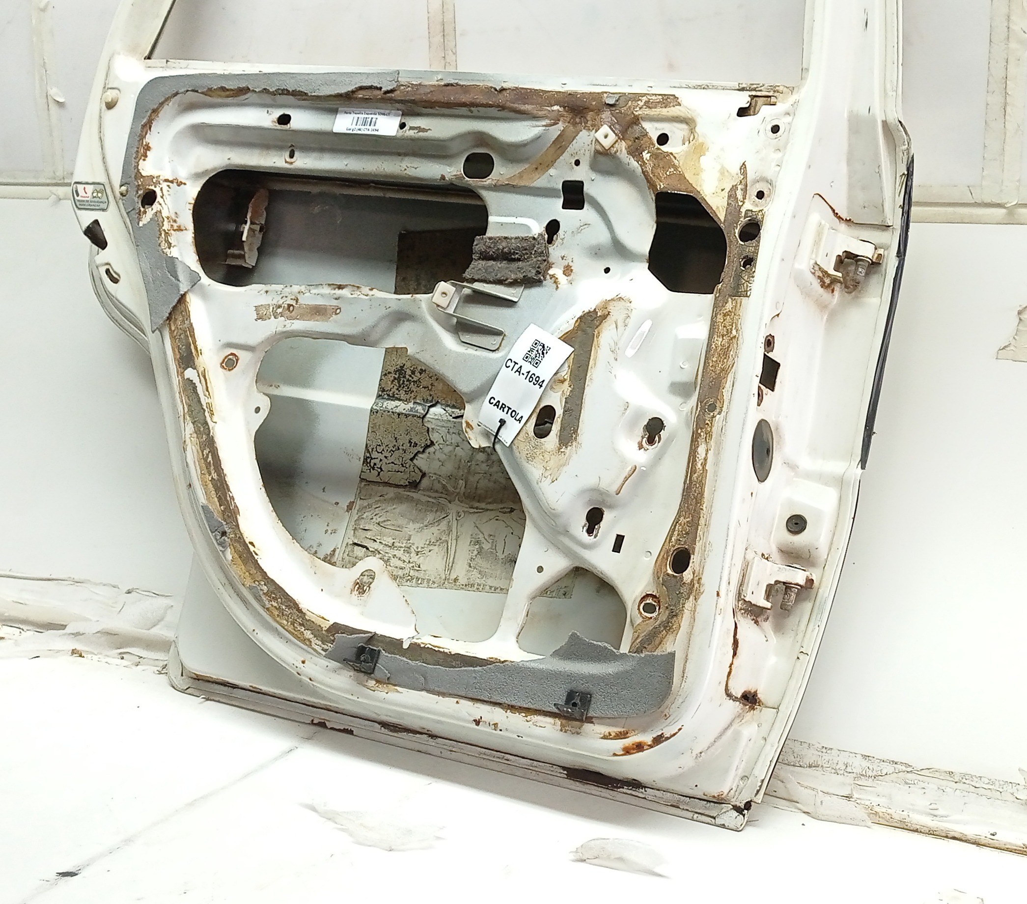 Porta Traseira Esquerda Gol G2 1994 1999 Para Recuperar Traseira Esquerdo Branco 4