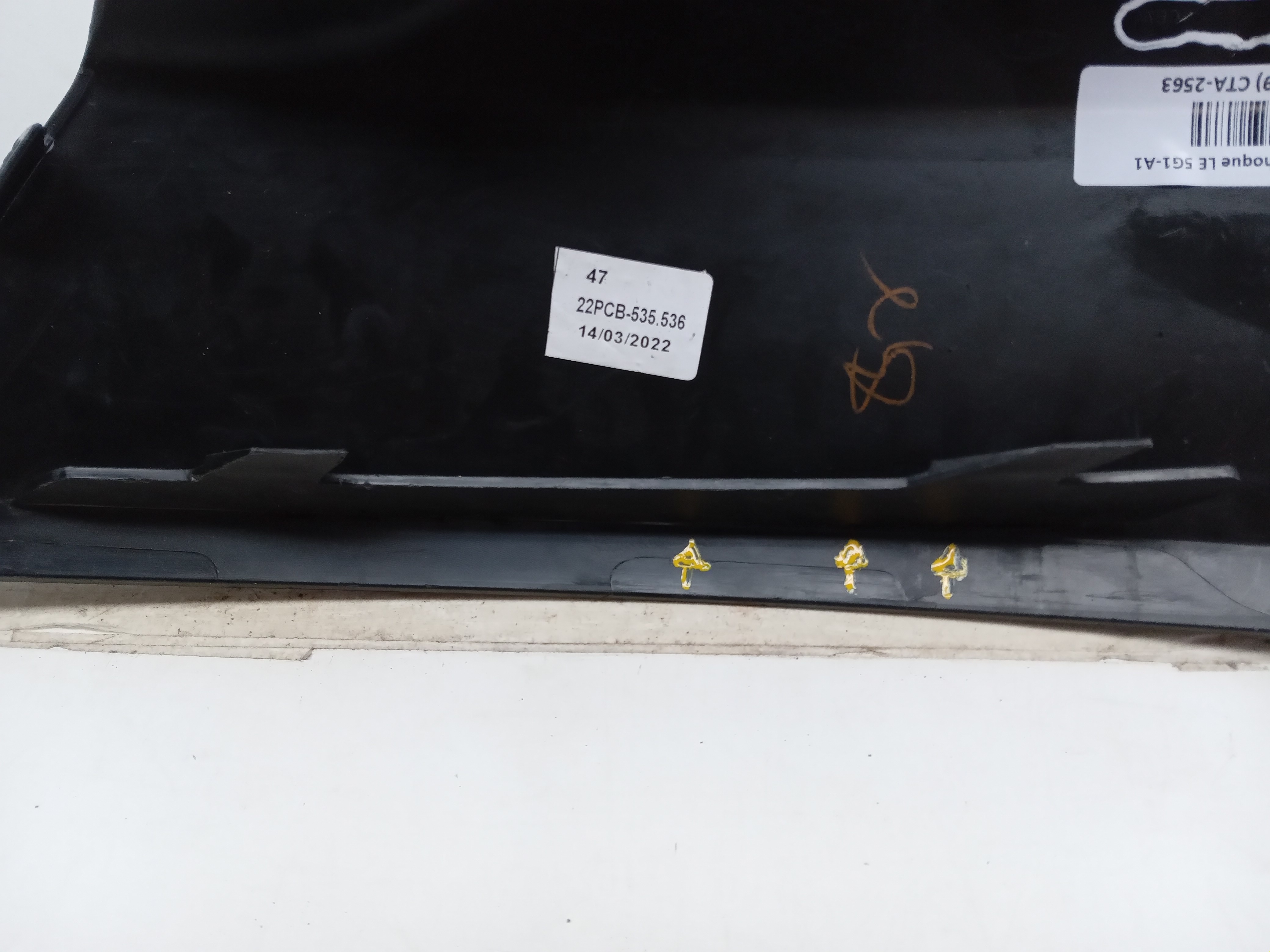 MOLDURA INFERIOR PARACHOQUE LE FORD ECOSPORT 2016 6