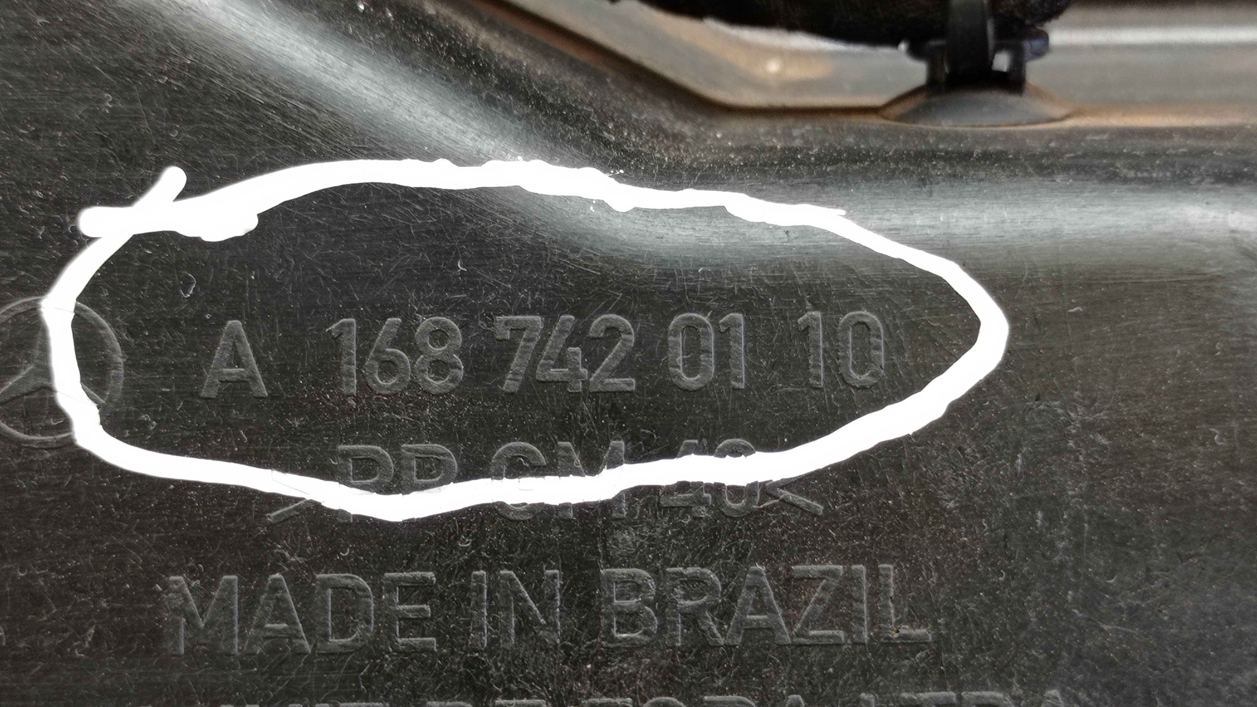 Tampa Traseira Mb Classe A 2002 Original 5
