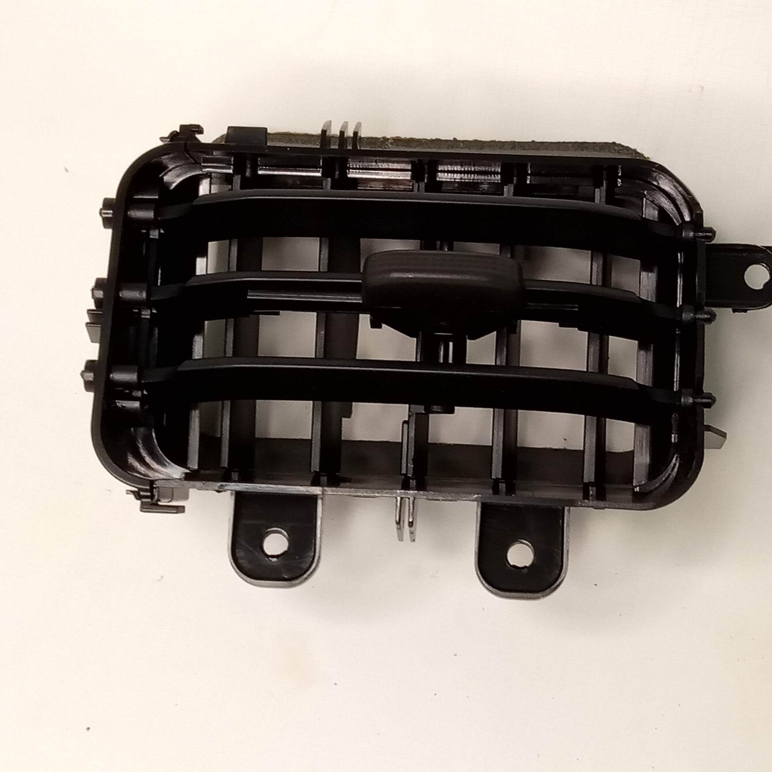 Difusor Saida Ar Lateral Esquerdo Chevrolet Onix 2018 5