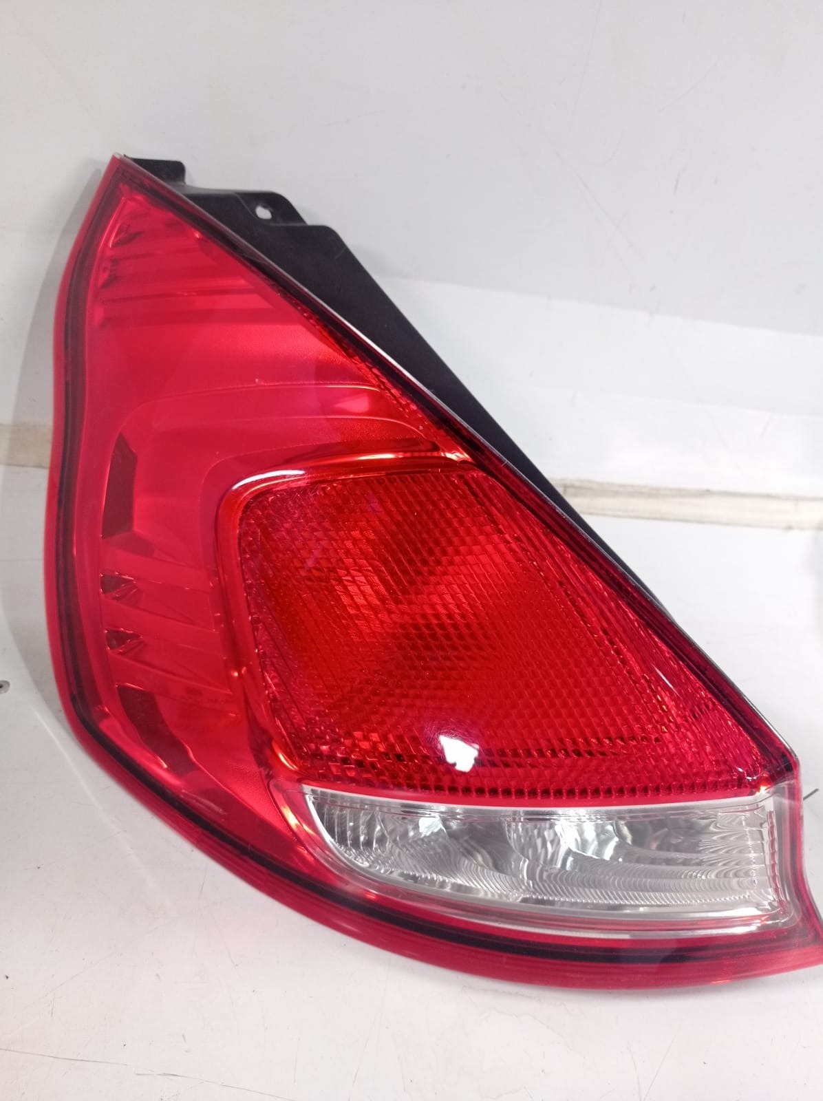 Lanterna Tras Esquerda New Fiesta Hatch 2013 A 2017 Recond 4
