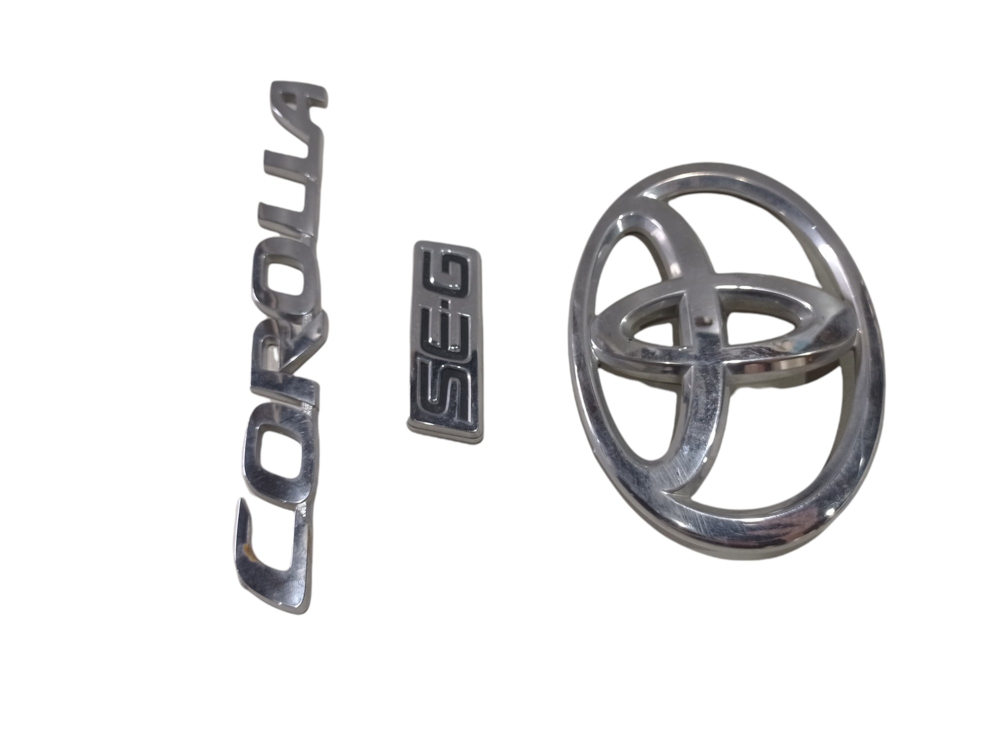 Kit Emblema Tampa Traseira Toyota Corolla 2010 2
