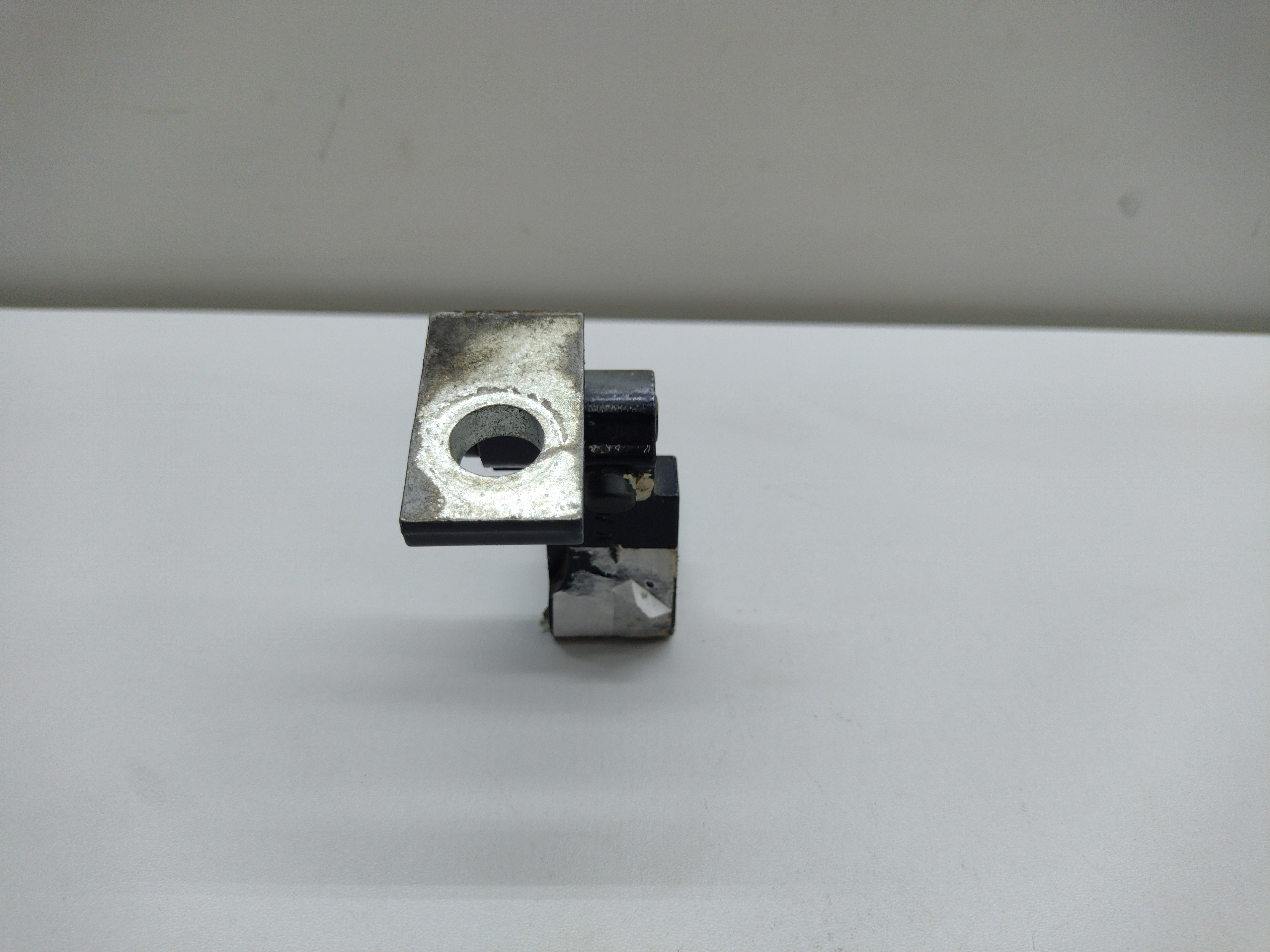 Dobradiça Porta Dianteira Direita Inferior Audi A3 99/06 9