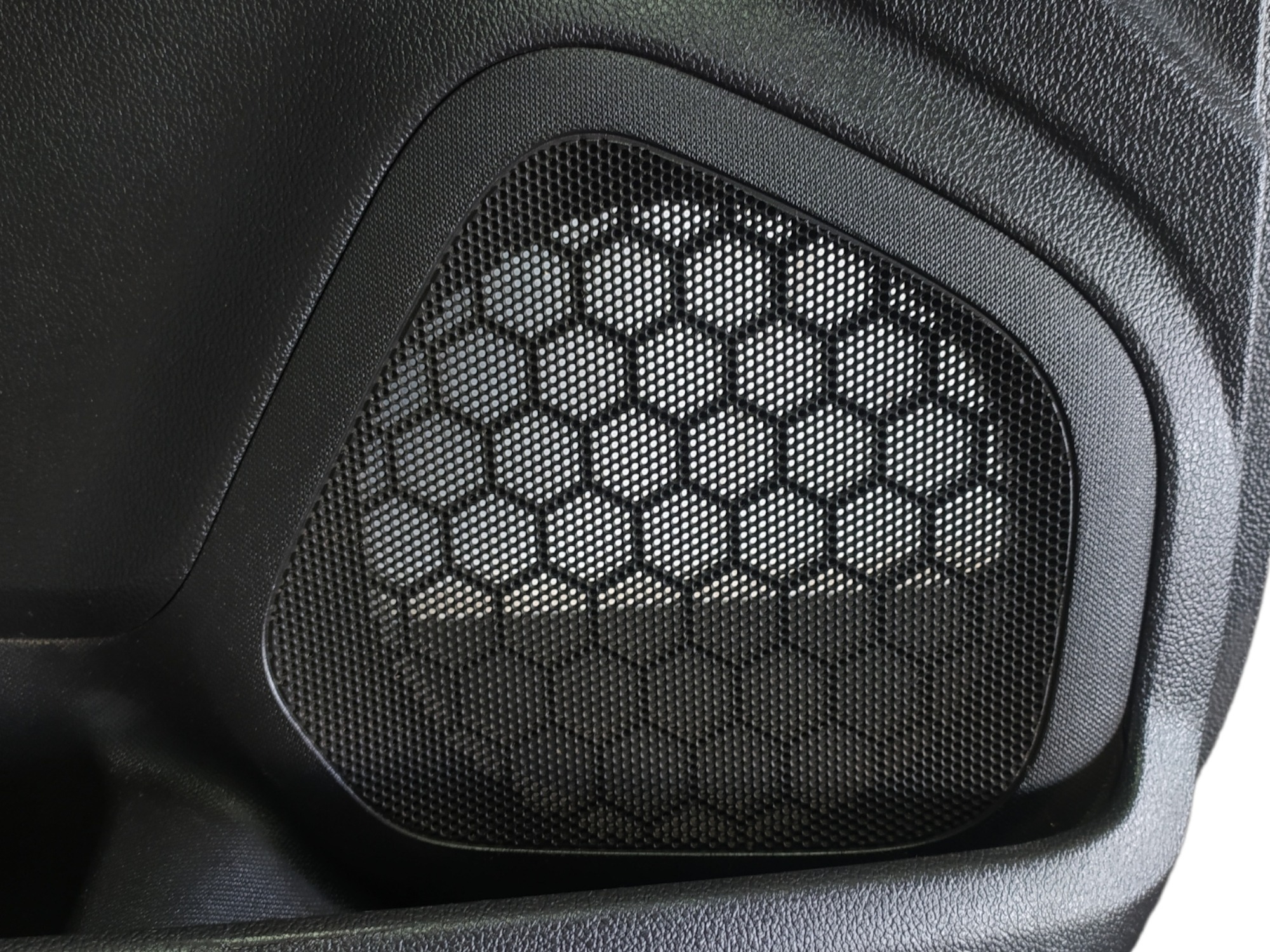 Forro Porta Dianteira Esquerda Chevrolet Cobalt 2018 2