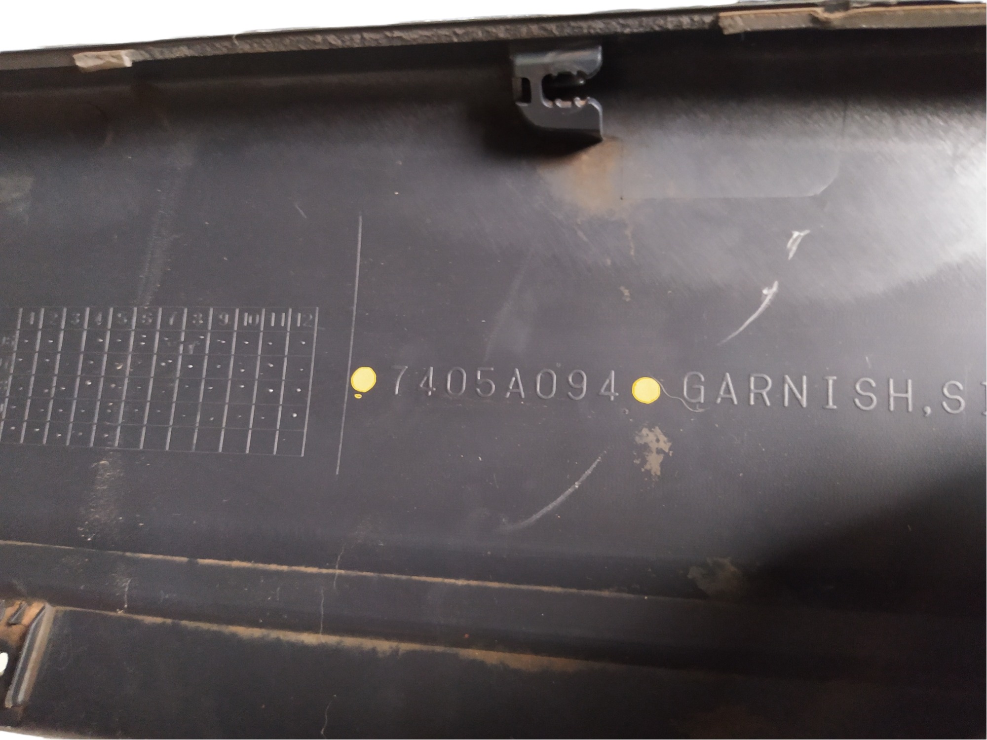 Spoiler Lateral Direito Mitsubishi Pajero Full 2011 V455 5