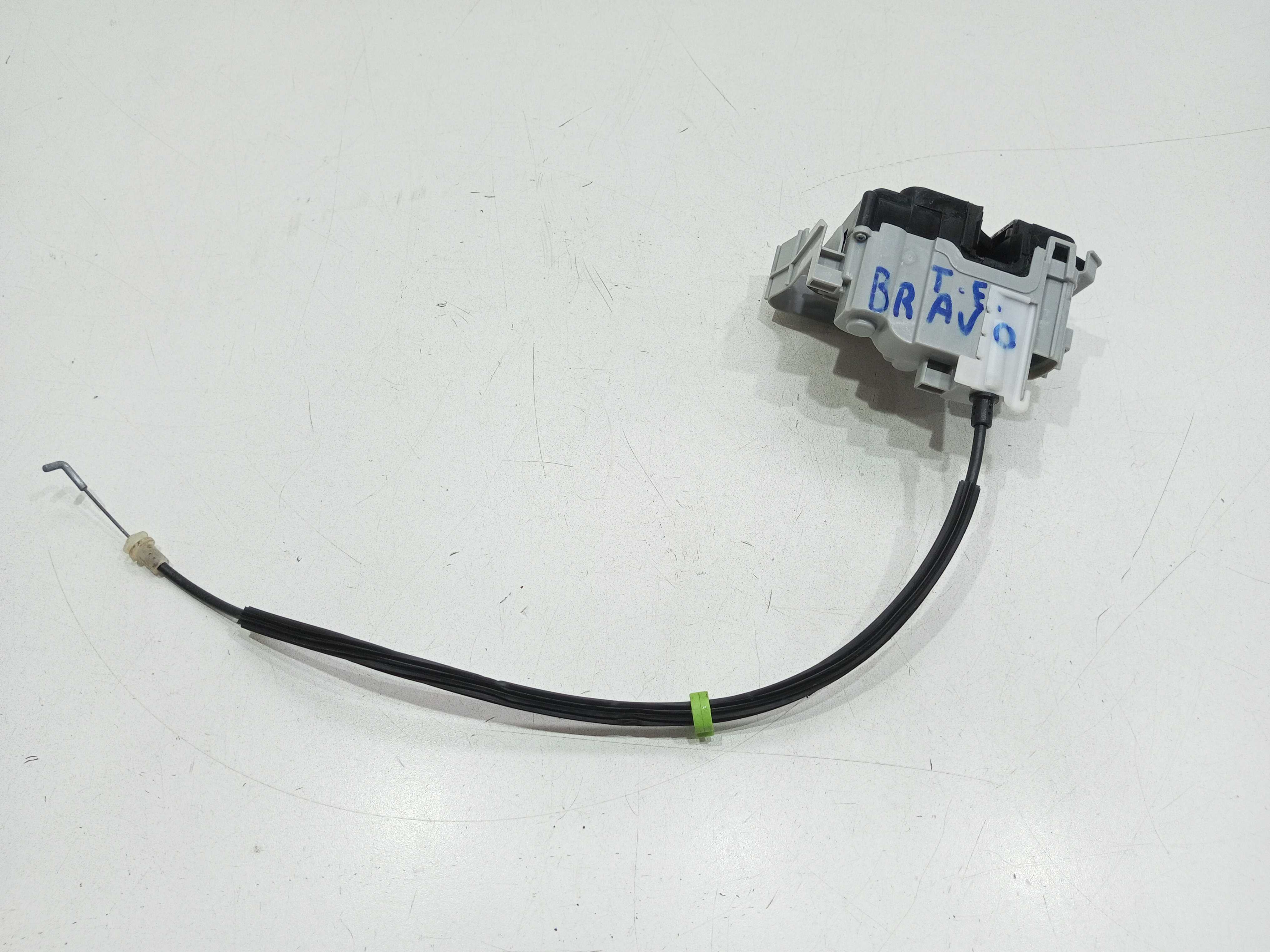 Fechadura Porta Traseira Esquerda Fiat Bravo 2012 1