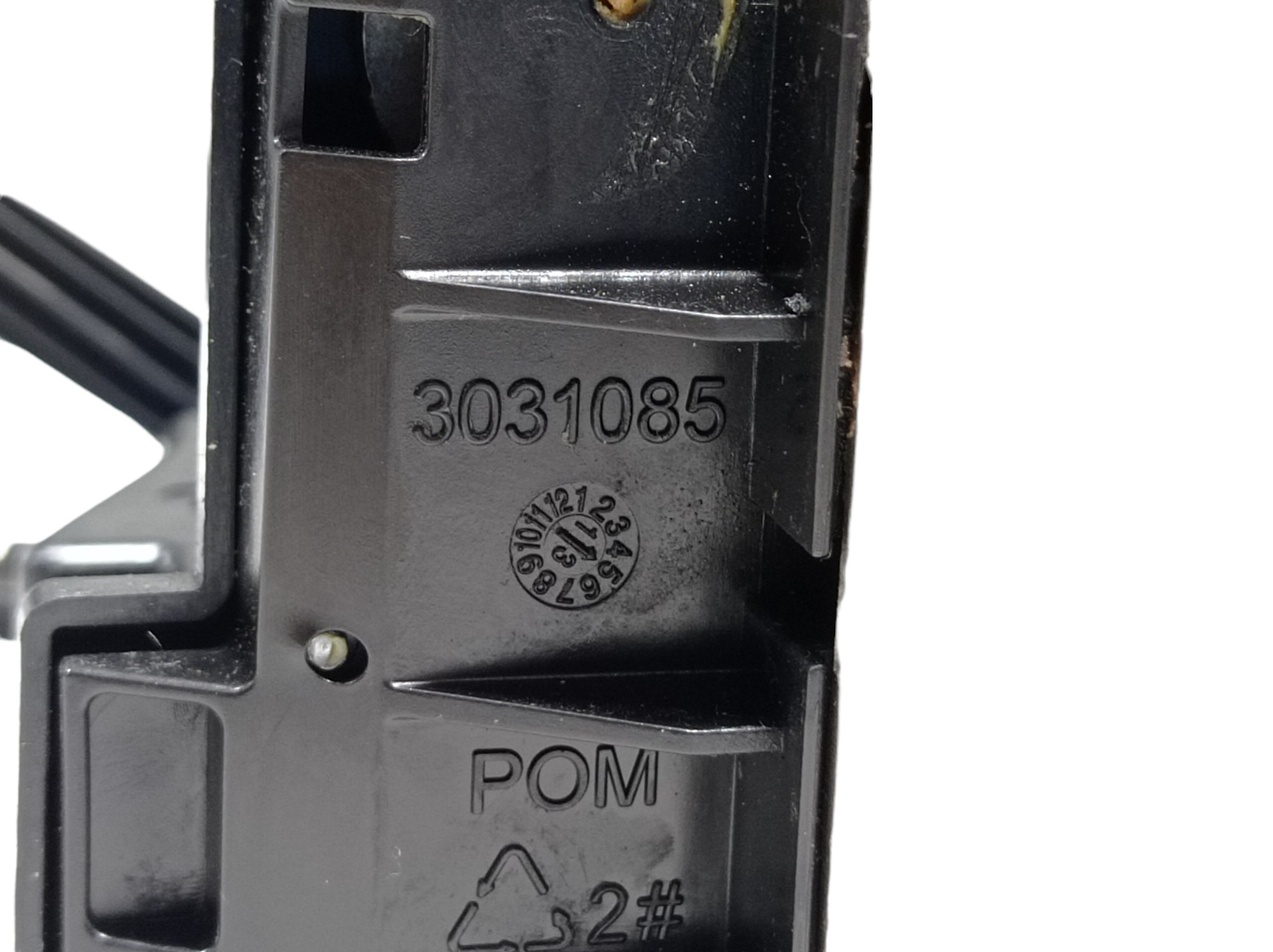 Fechadura Traseira Esquerda Gm Spin 2013 2016 13588869 V318 7