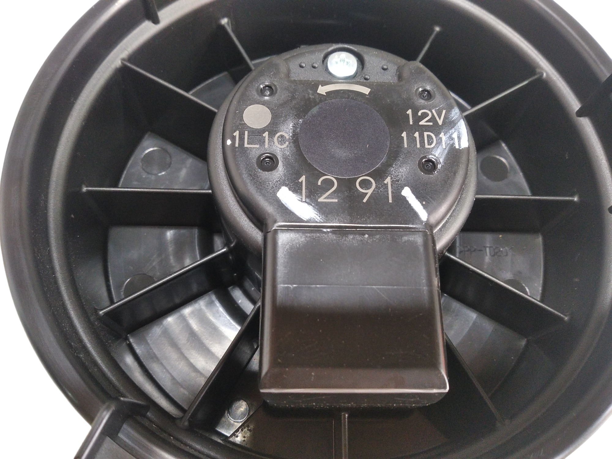 Ventoinha Caixa Ar Traseira Lexus Rx 450hl 3.5 2021 V576 2