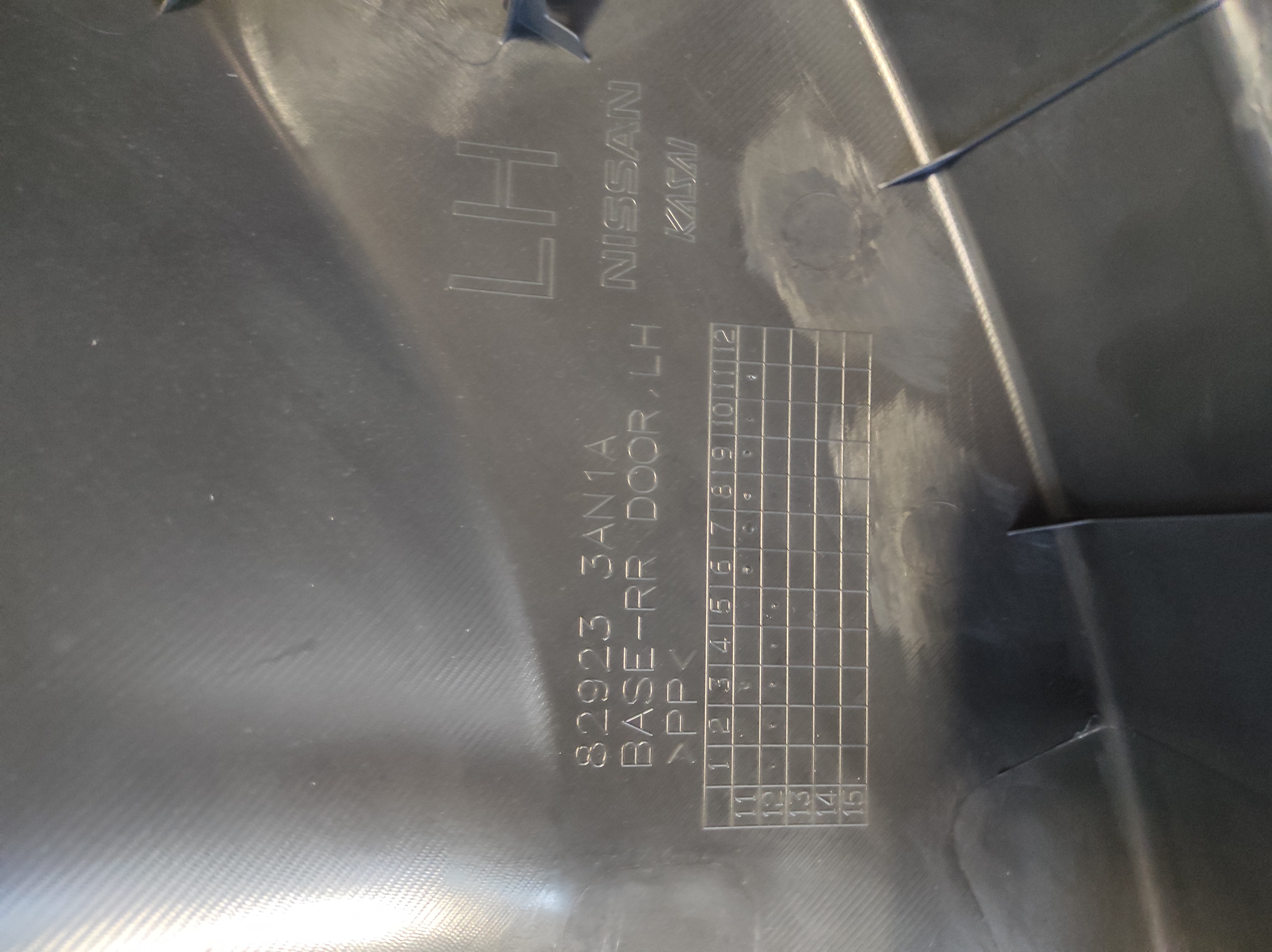 Forro Porta Traseira Esquerdo Nissan Versa 2012 829233an1a Cinza 1