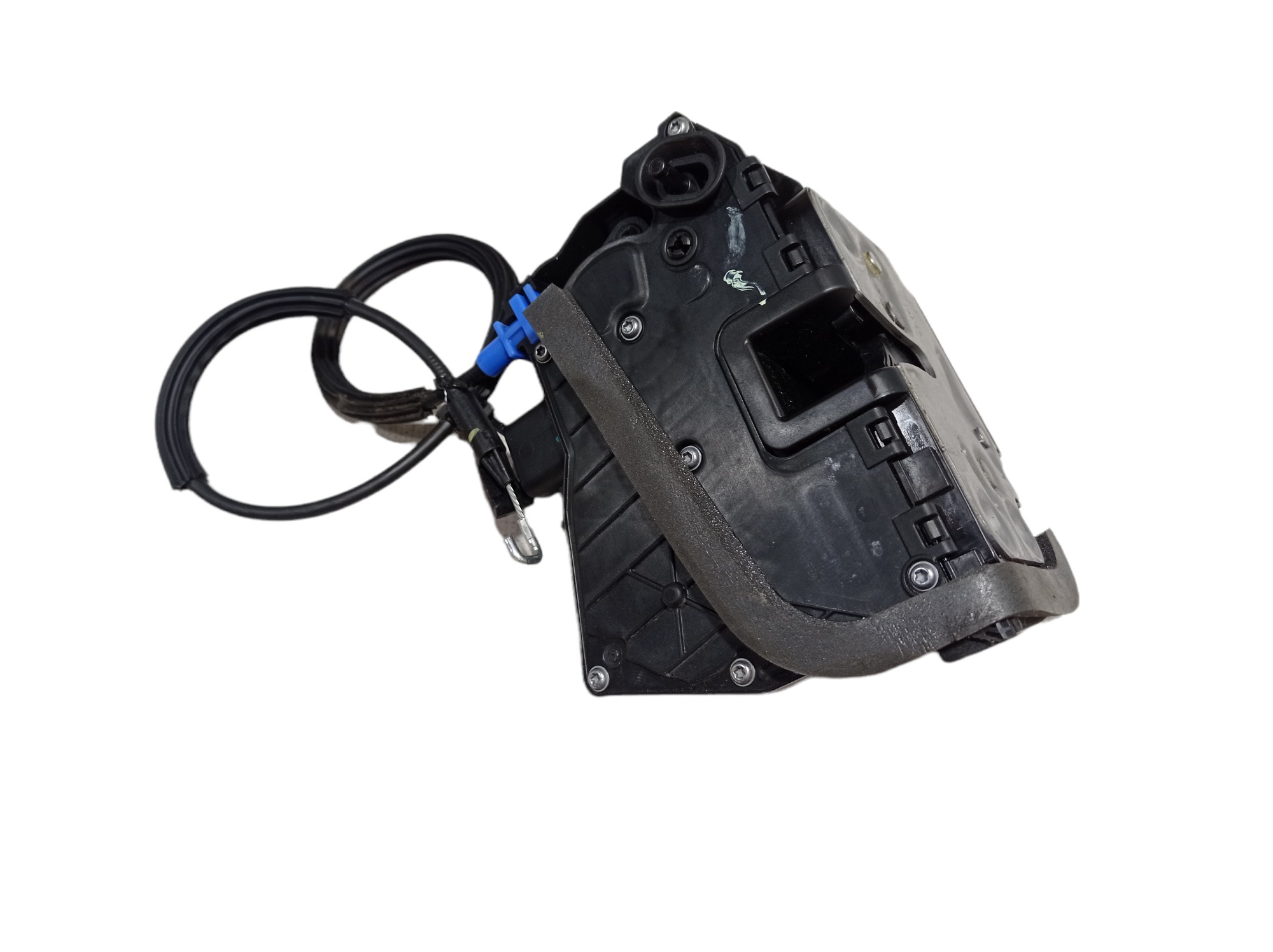 Fechadura Traseira Esquerda Gm Spin 2013 2016 13588869 V318 5